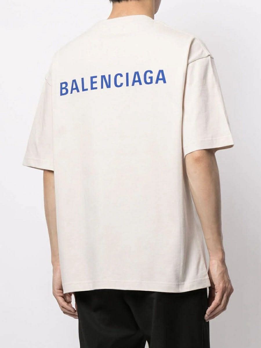Balenciaga Balenciaga Badge Logo Tee Beige Size US M / EU 48-50 / 2 - 7 Thumbnail