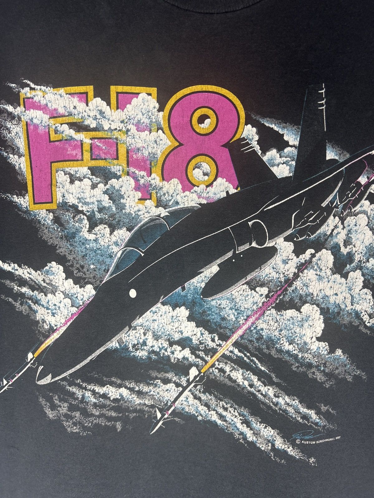 Vintage Vintage 1992 F-18 Fighter Jet Tee Size US L / EU 52-54 / 3 - 4 Thumbnail