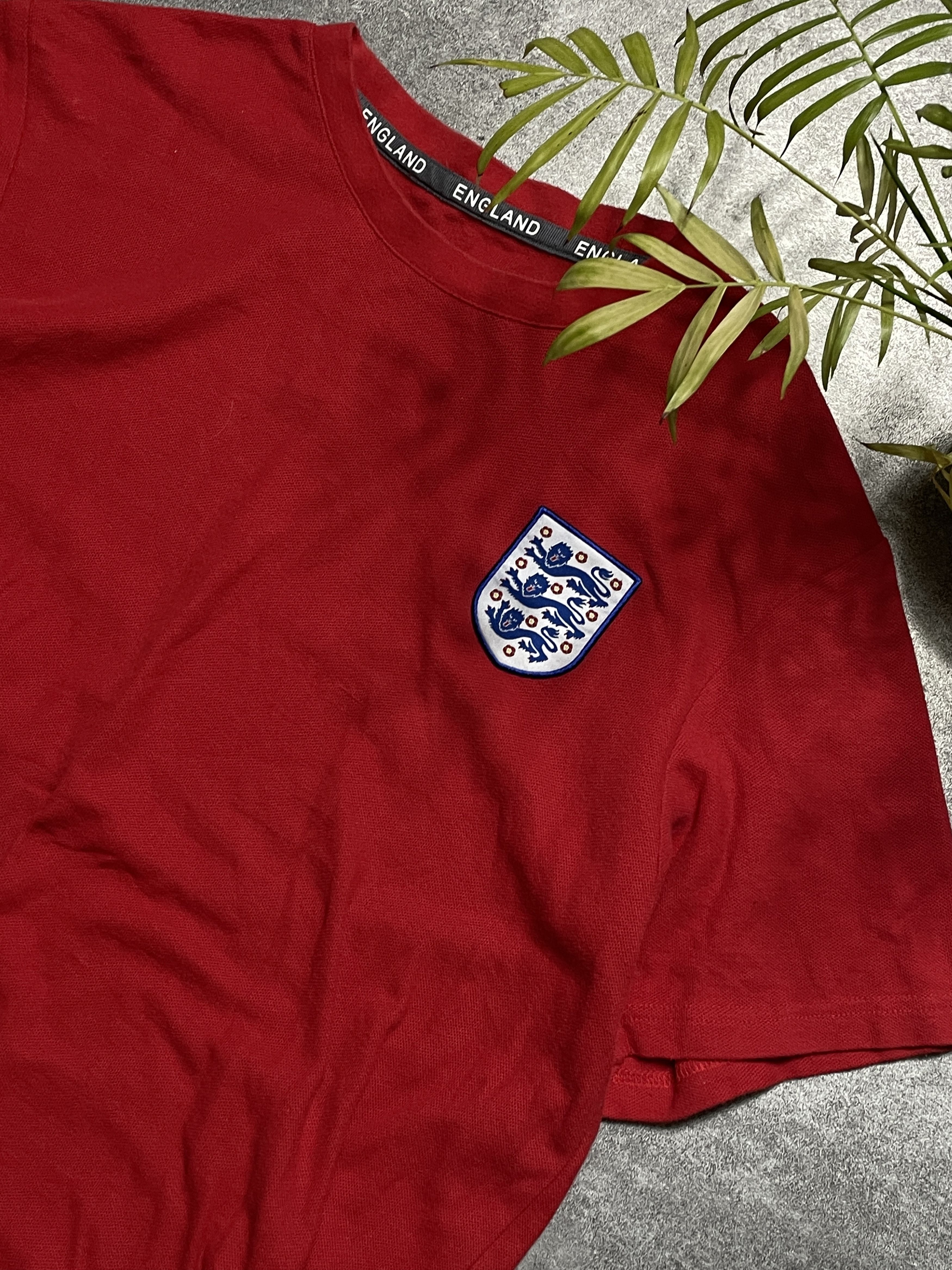 F.C. Real Bristol × New England Outerwear × Vintage Three Lions England Football T-Shirt Streetwear Size US L / EU 52-54 / 3 - 2 Thumbnail