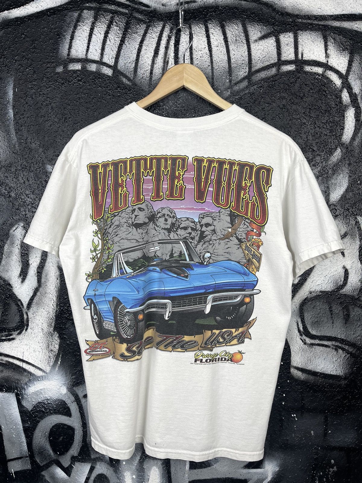 Vintage Vintage Gildan Vette Vues Magazine T-Shirt Men’s Size M Size US M / EU 48-50 / 2 - 5 Thumbnail
