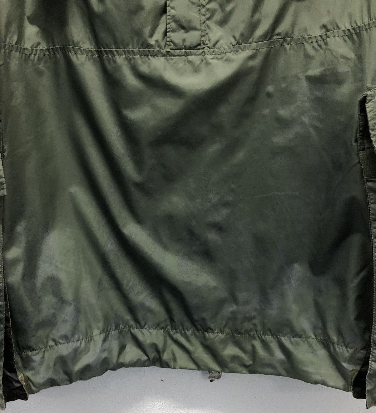 Japanese Brand Hiromichi Nakano Olive Green Pullover Windbreaker Size L Size US L / EU 52-54 / 3 - 16 Thumbnail