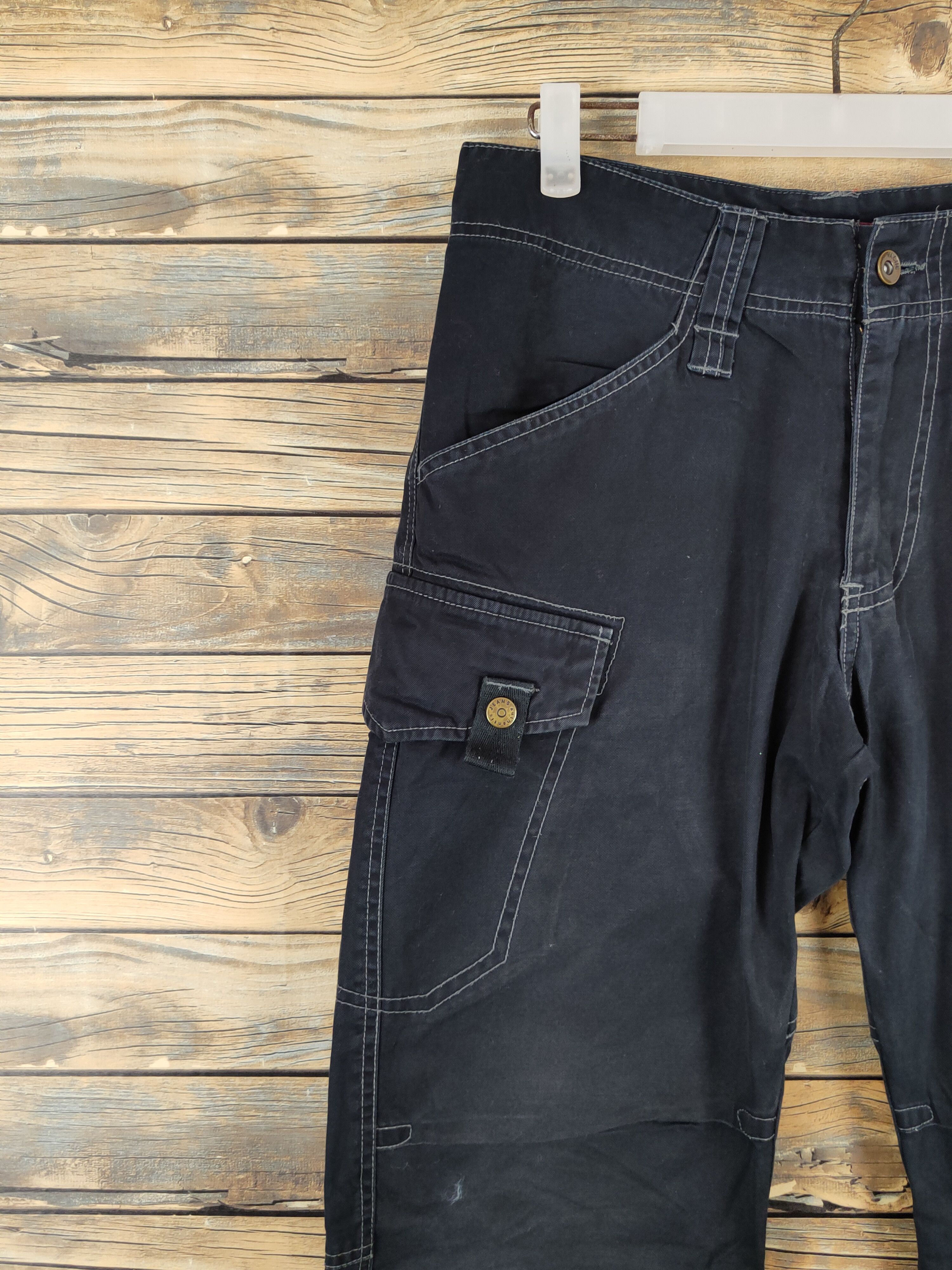 Japanese Brand Japanese Brand Black Multipocket Cargo Pants #W1019 Size US 31 - 3 Thumbnail