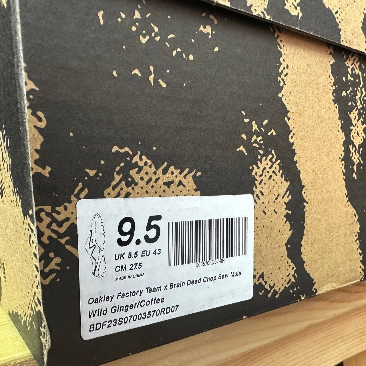 Brain Dead × Oakley Oakley Factory Team Brain Dead Chop Saw Mule Rare New Size US 9.5 / EU 42-43 - 7 Thumbnail