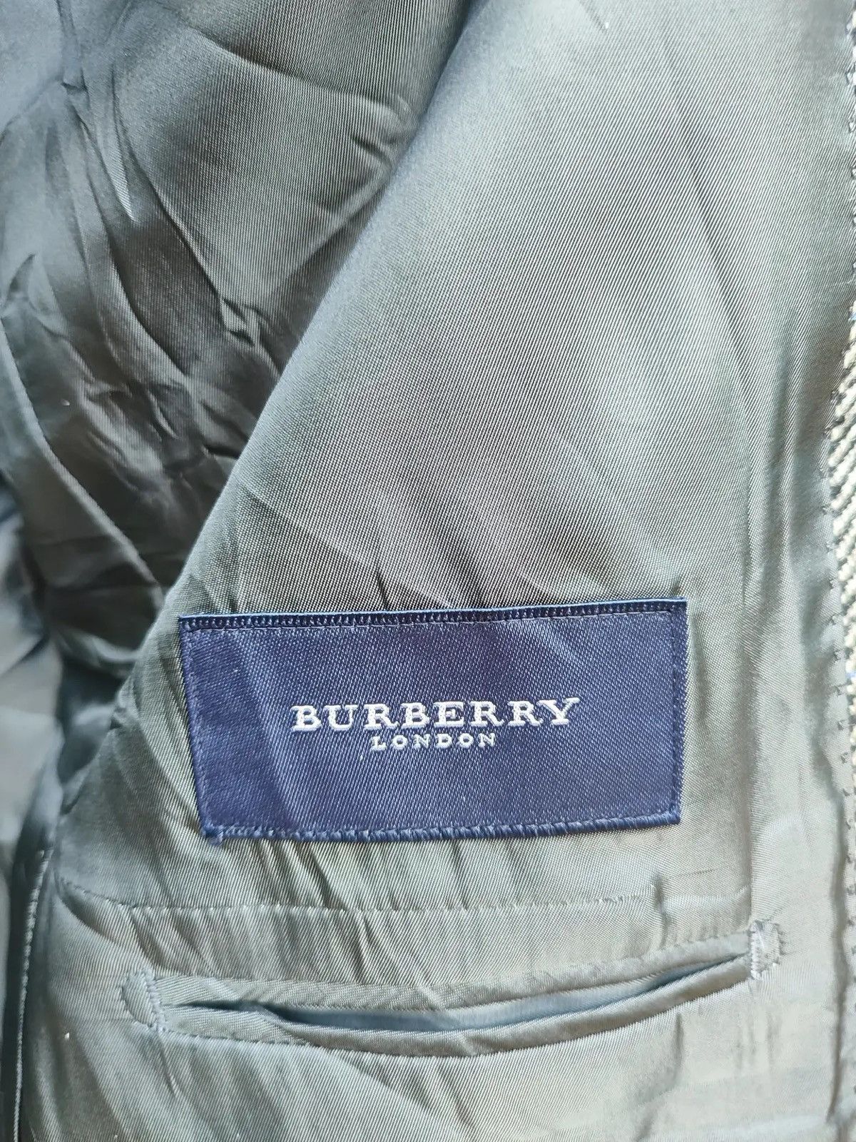 Burberry Burberry London Glen Plaid Wool Blazer Vintage 90s, Size 40R Size 40R - 12 Thumbnail