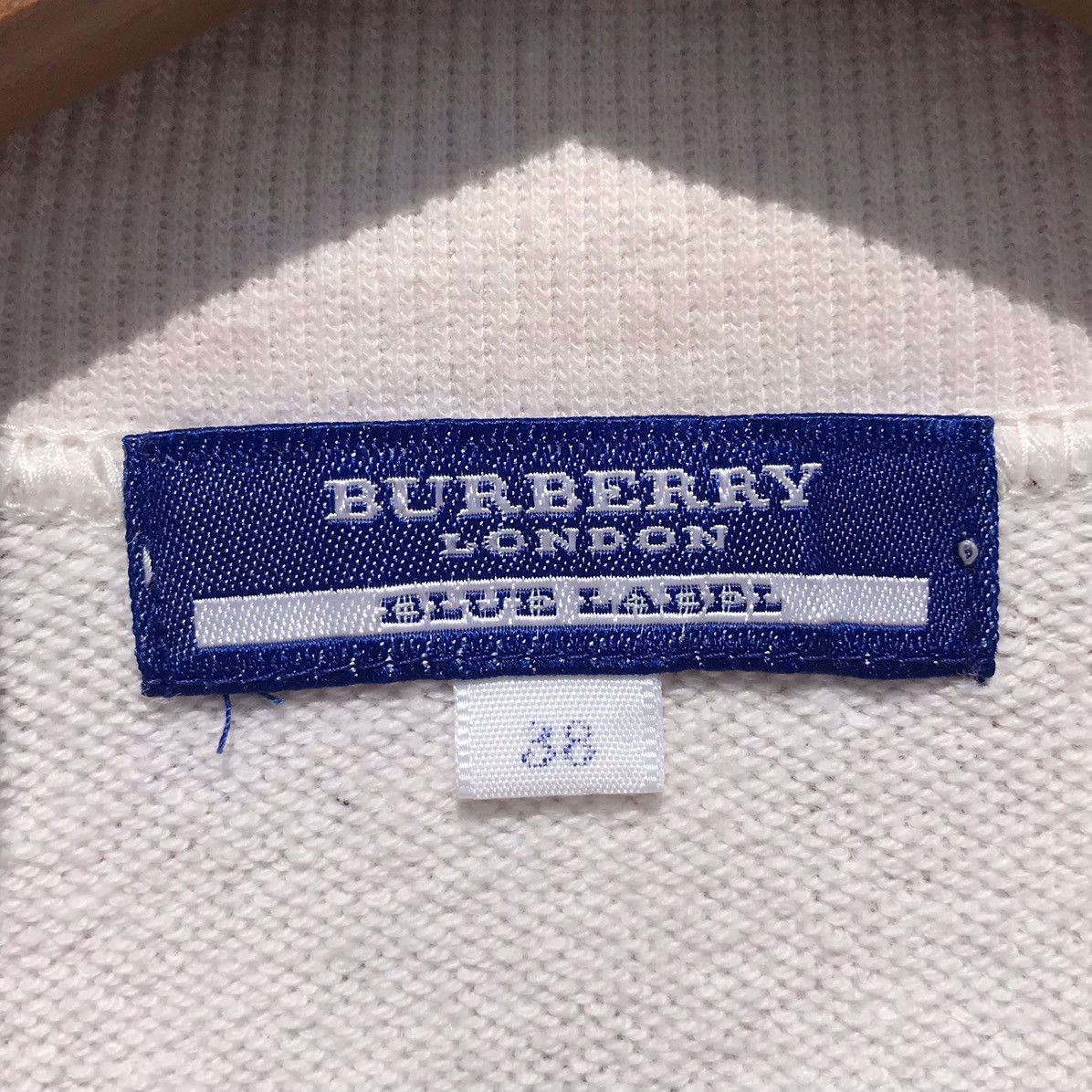 Burberry Vintage Burberry London Blue Label Sweater Zip Size XS / US 0-2 / IT 36-38 - 16 Thumbnail