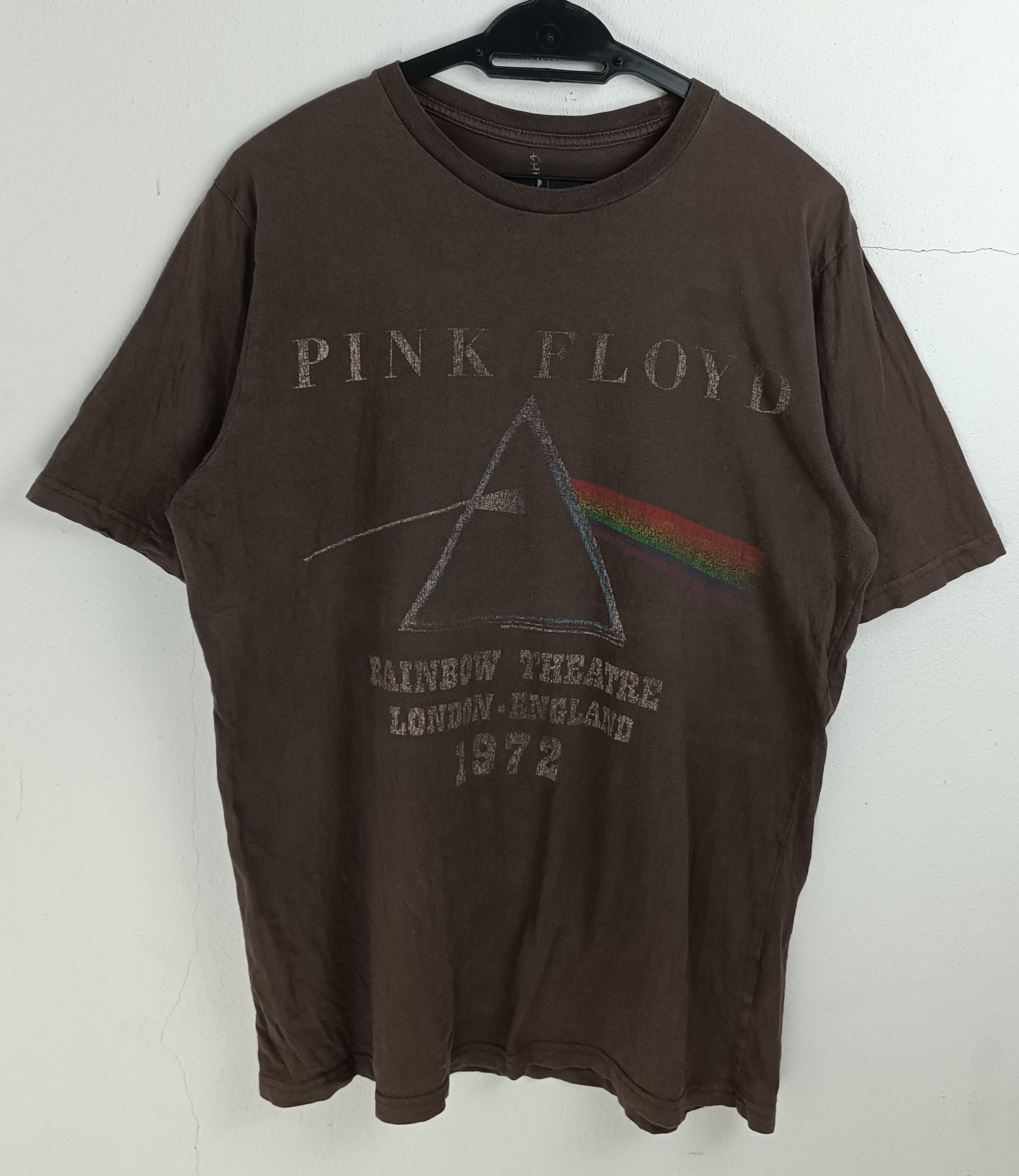 Band Tees FADED VINTAGE PINK FLOYD 1972 RAINBOW THEATER TEE u2 bonjovi Size US L / EU 52-54 / 3 - 3 Thumbnail