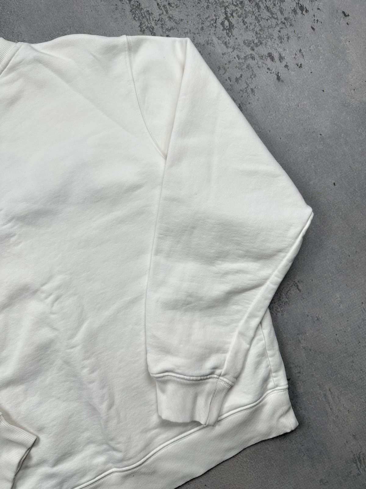 Dior Dior Safety Pin Embroidered Logo Sweatshirt White Lux Fleece Size US L / EU 52-54 / 3 - 11 Thumbnail