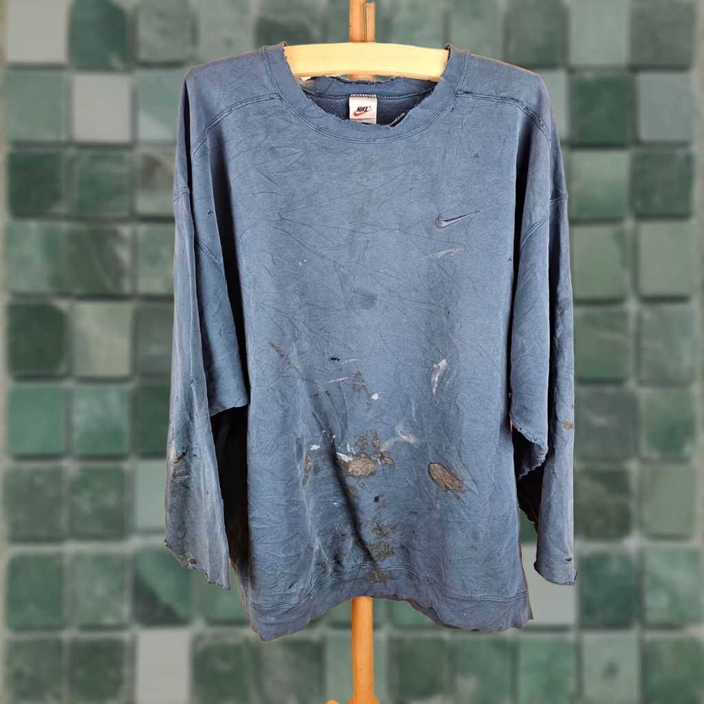 Nike VINTAGE Nike Sweatshirt 2XL 90s Distressed Swoosh Blue Sweatshirt Mens Size XXL Navy Blue Swosh Pullover Size US XXL / EU 58 / 5 - 1 Thumbnail