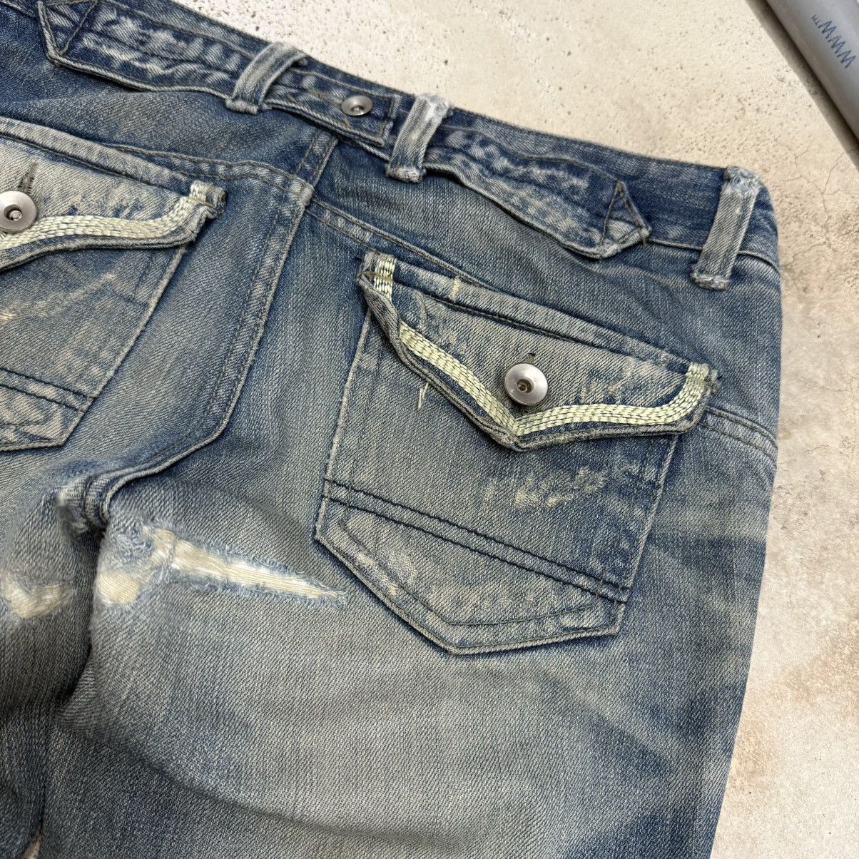 Japanese Brand Japanese Muddy Distressed Whisker Low Rise Denim Pants Size US 29 - 16 Thumbnail