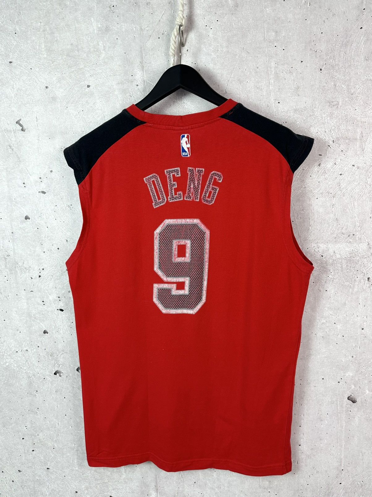 Adidas × NBA × Vintage Adidas Chicago Bulls Deng Sleeveless Printed Red Top Size US XL / EU 56 / 4 - 5 Thumbnail