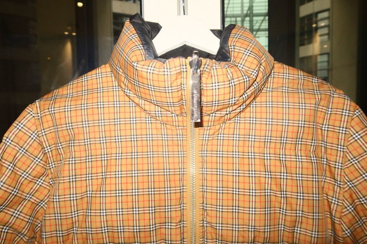 Burberry puffer jacket