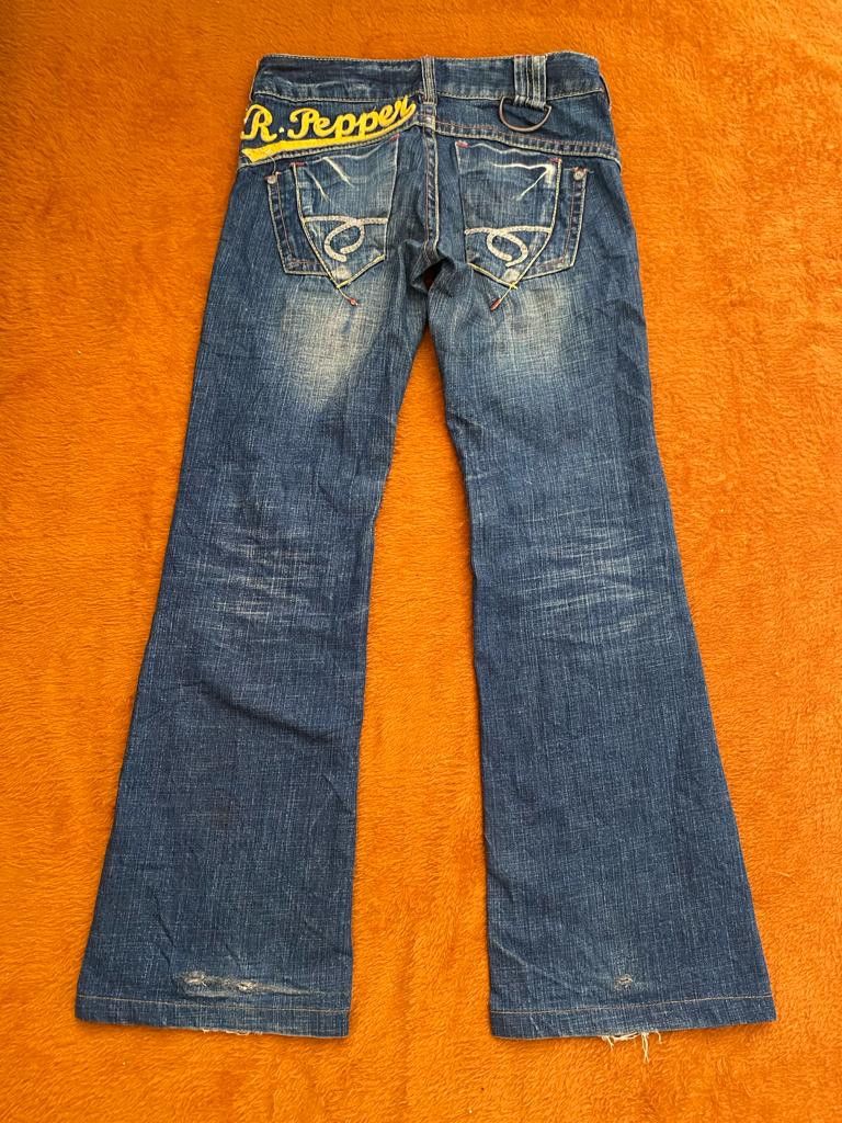 Flare red pepper low rise denim