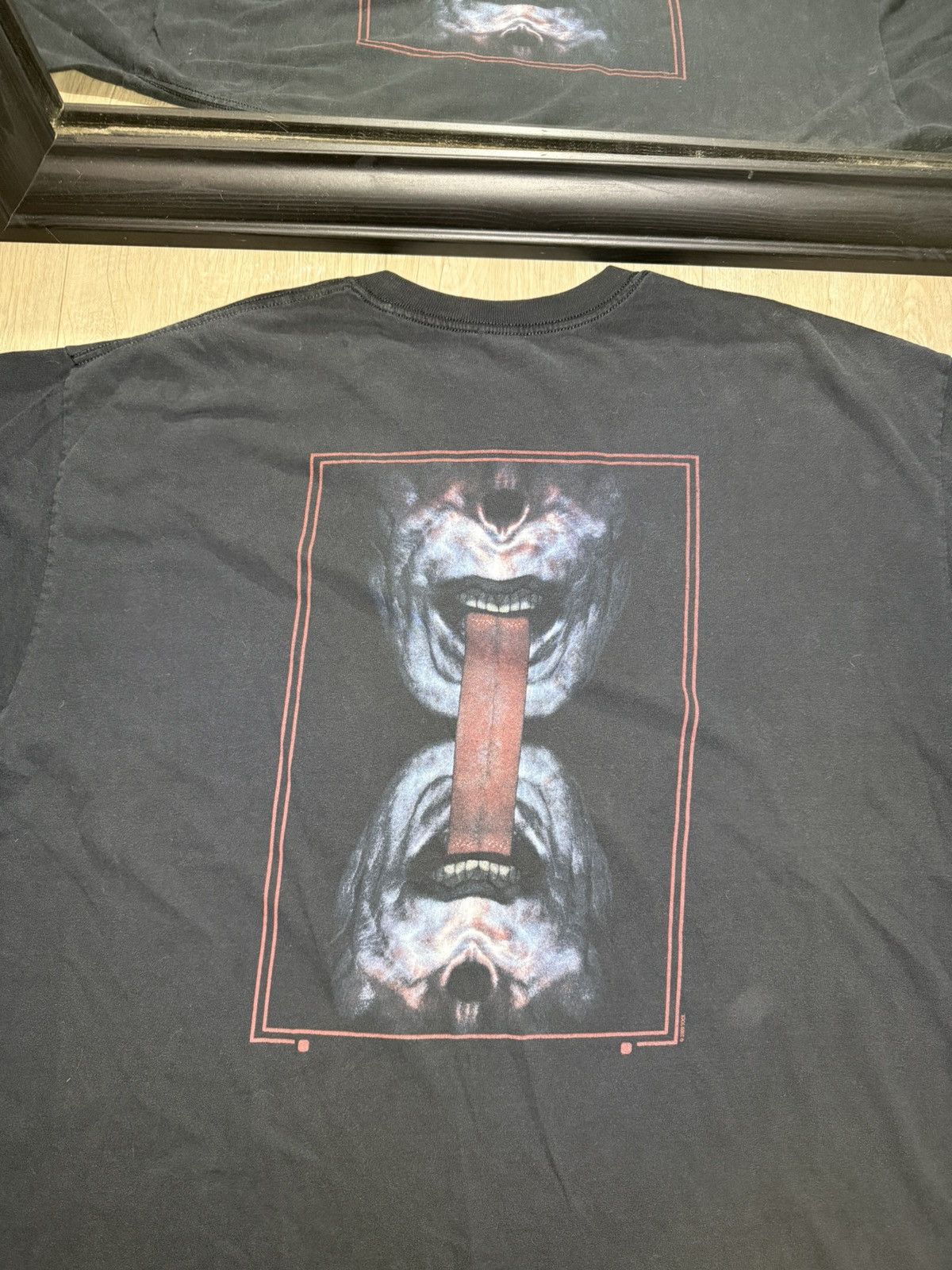 Vintage / Y2K Rare Grail 2009 Tool Tongue Design