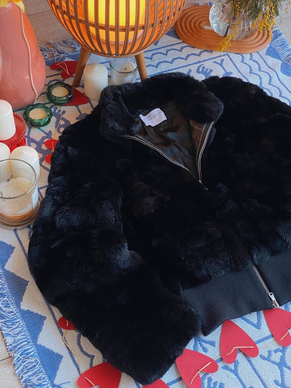 Alexander McQueen Alexander McQueen Short Fur Coat Black Vera Pelle Size M / US 6-8 / IT 42-44 - 9 Thumbnail