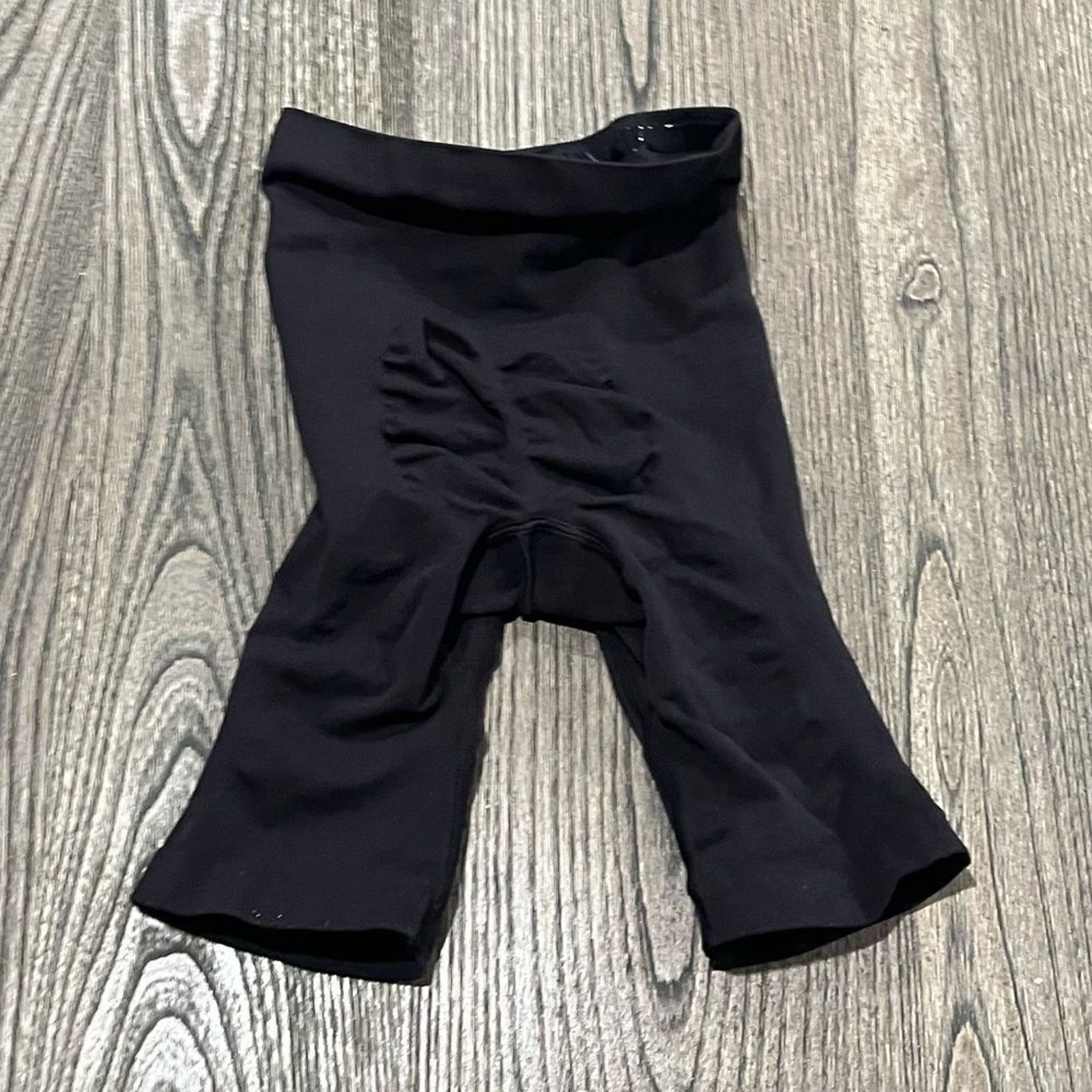 SKIMS NWOT SKIMS Sculpting Shorts Mid Thigh Open Gusset - Size S/M Size ONE SIZE - 3 Thumbnail