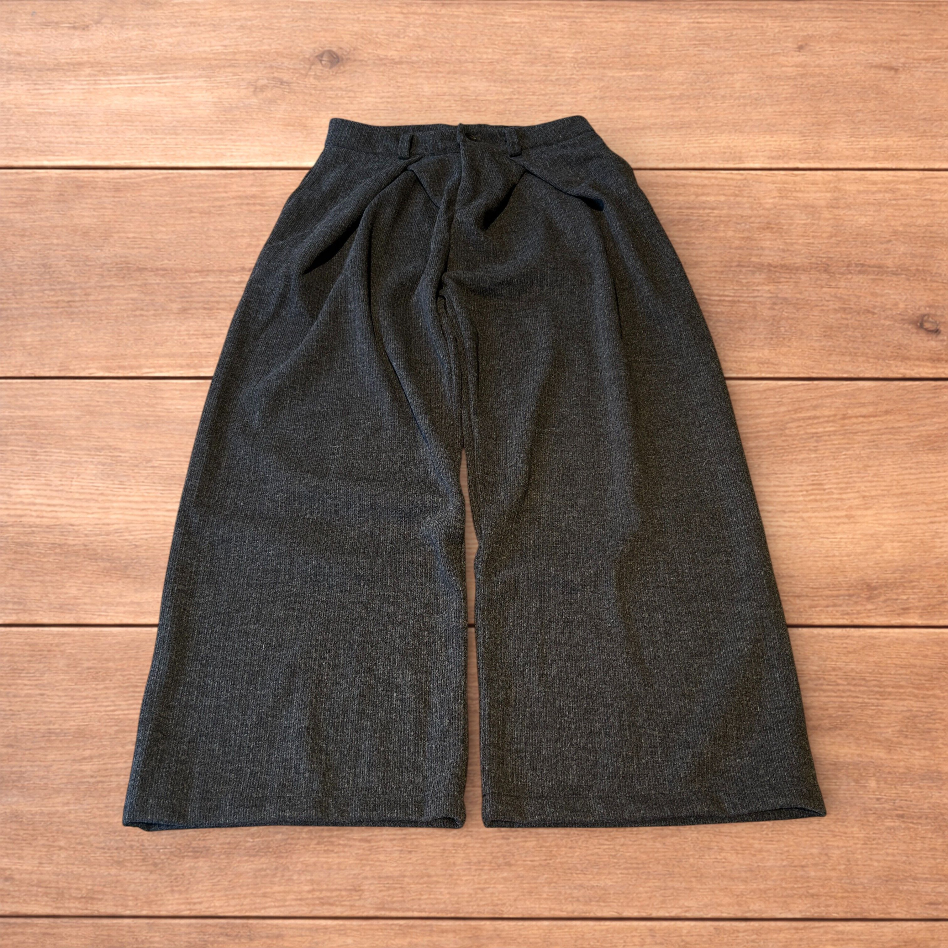 Japanese Brand Vintage style baggy tailored wool pleated trousers in grey. Size US 34 / EU 50 - 1 Thumbnail