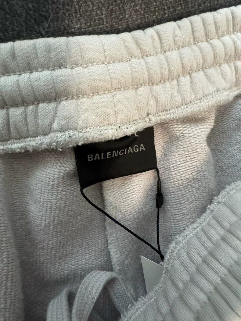 Balenciaga Balenciaga size M Graffiti Letter Distressed Sport Pants Size US 27 - 3 Thumbnail