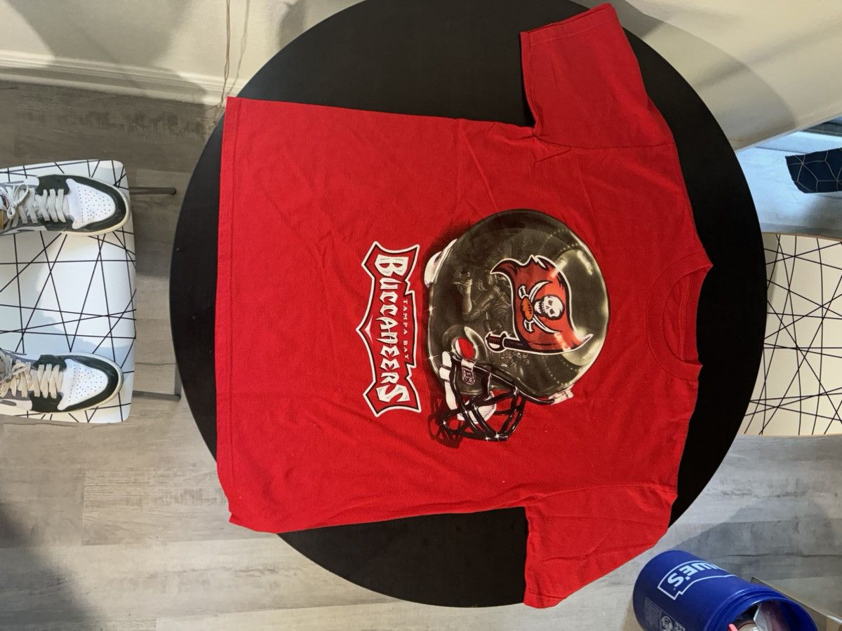Hanes Tampa bay buccaneers graphic tee Size US L / EU 52-54 / 3 - 1 Thumbnail