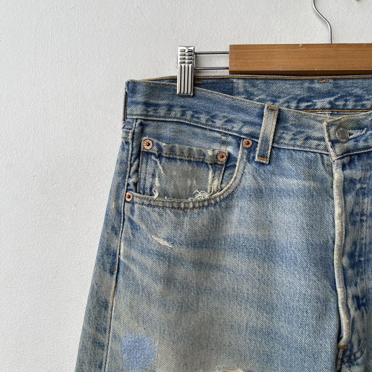 Levi's Vintage 90s Levi's 501xx Denim Jeans Thrashed Distressed Size US 33 - 7 Thumbnail