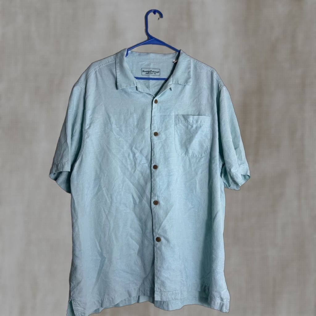 Tommy Bahama VINTAGE Tommy Bahama Shirt Floral Silk Light Blue XL Short Sleeve Button-Up Mens Size US XL / EU 56 / 4 - 1 Thumbnail