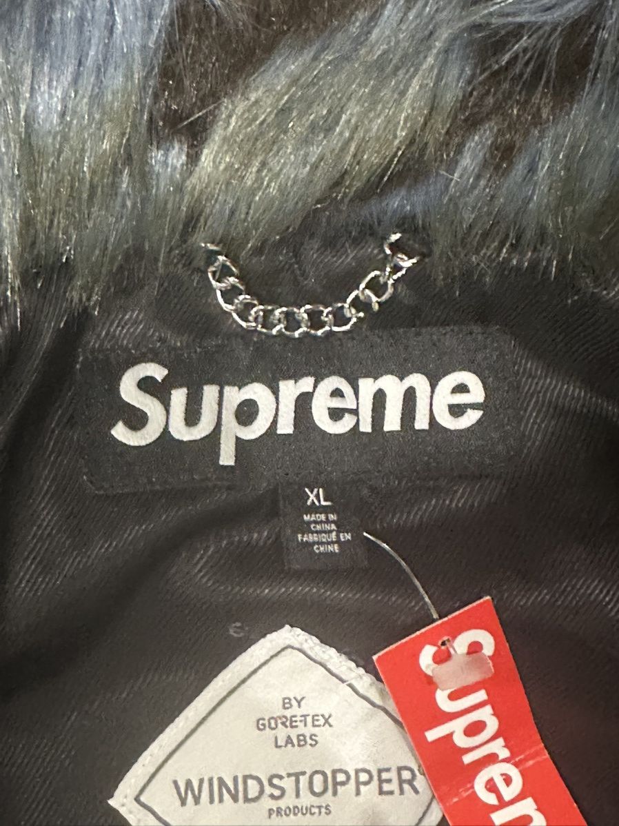Supreme Supreme SS25 2-tone Gore-tex faux fur bomber jacket Size US XL / EU 56 / 4 - 12 Thumbnail