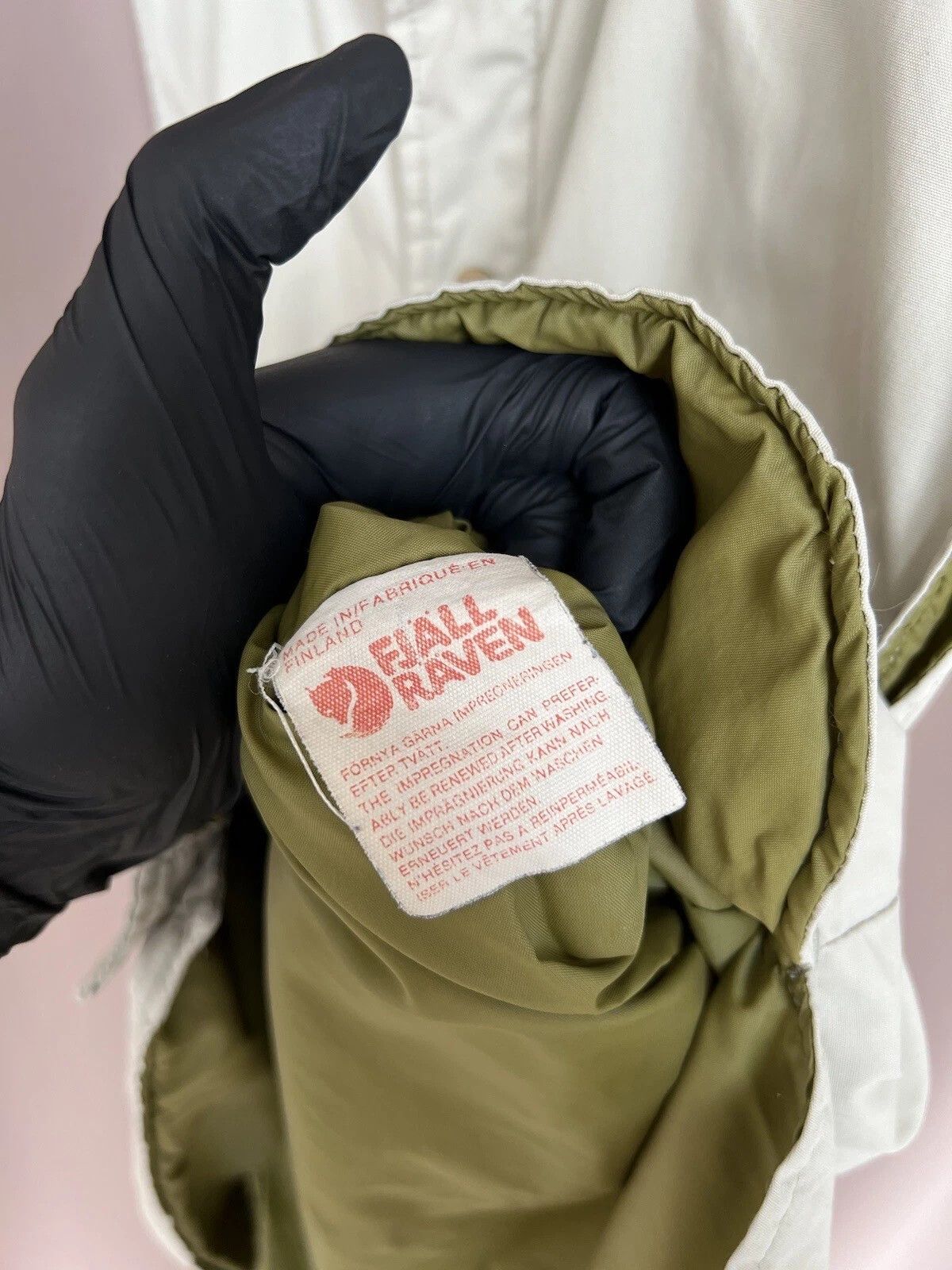 Fjallraven Fjallraven Multi Pockets Vest Vintage Mens Size 52 or M/L Size US M / EU 48-50 / 2 - 10 Thumbnail