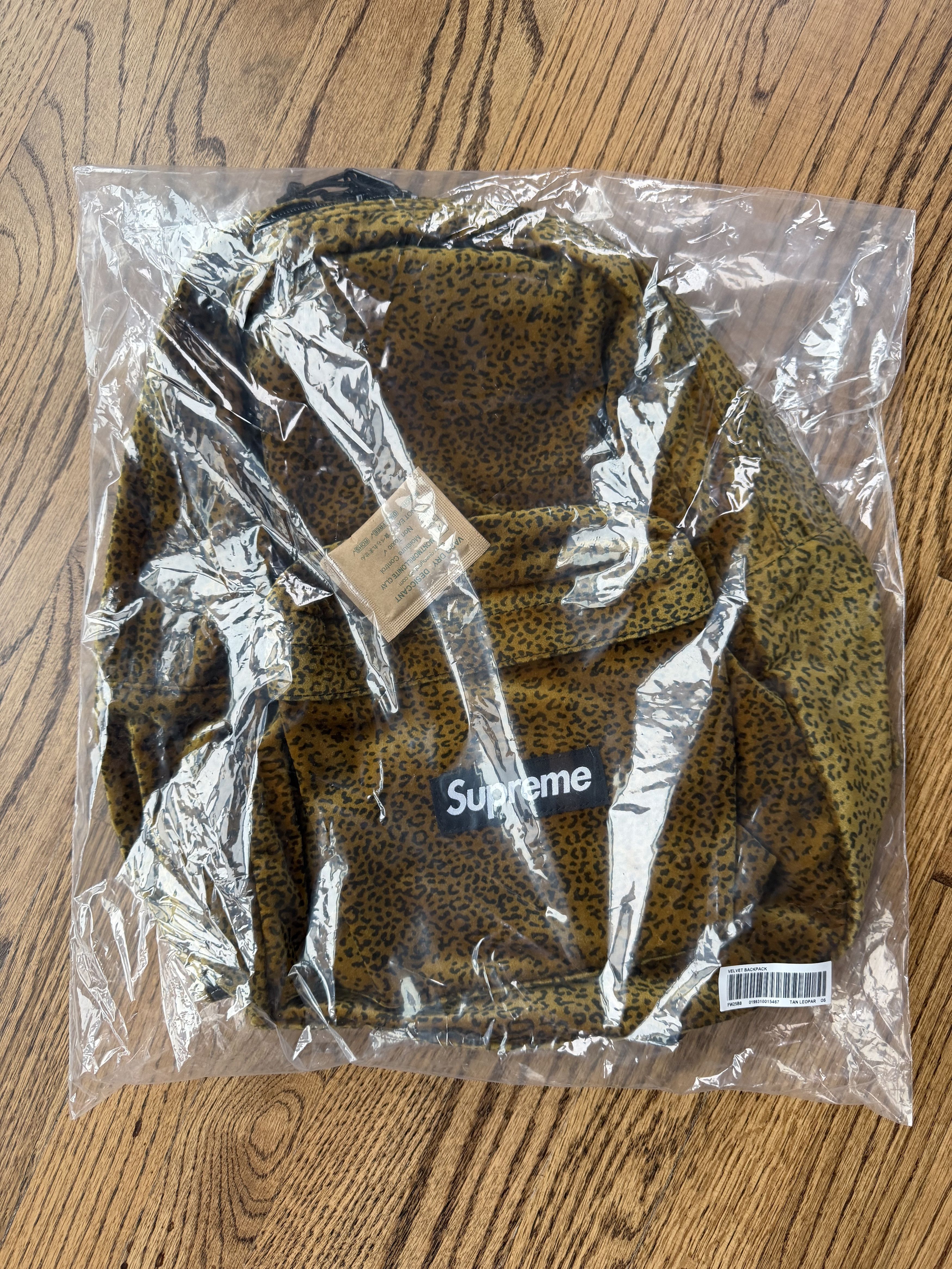 Supreme Supreme Velvet Backpack in Tan Leopard Size ONE SIZE - 2 Thumbnail
