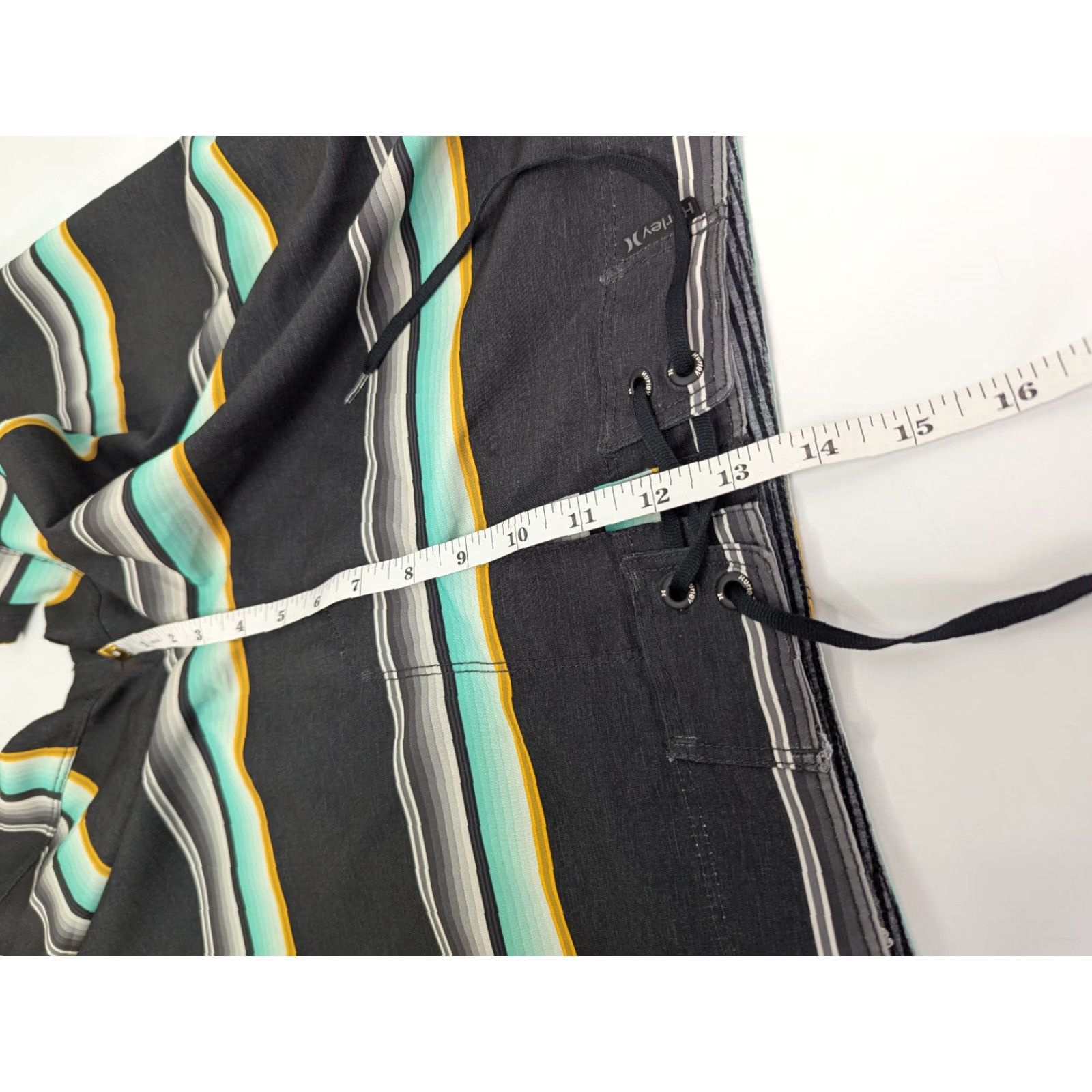 Hurley Hurley Serape Stripe Trunk Swim Board Shorts Men Size 38 Swimwear Beach Summer Multicolor Pockets Drawstring Lightweight Stretch Size US 38 / EU 54 - 4 Thumbnail