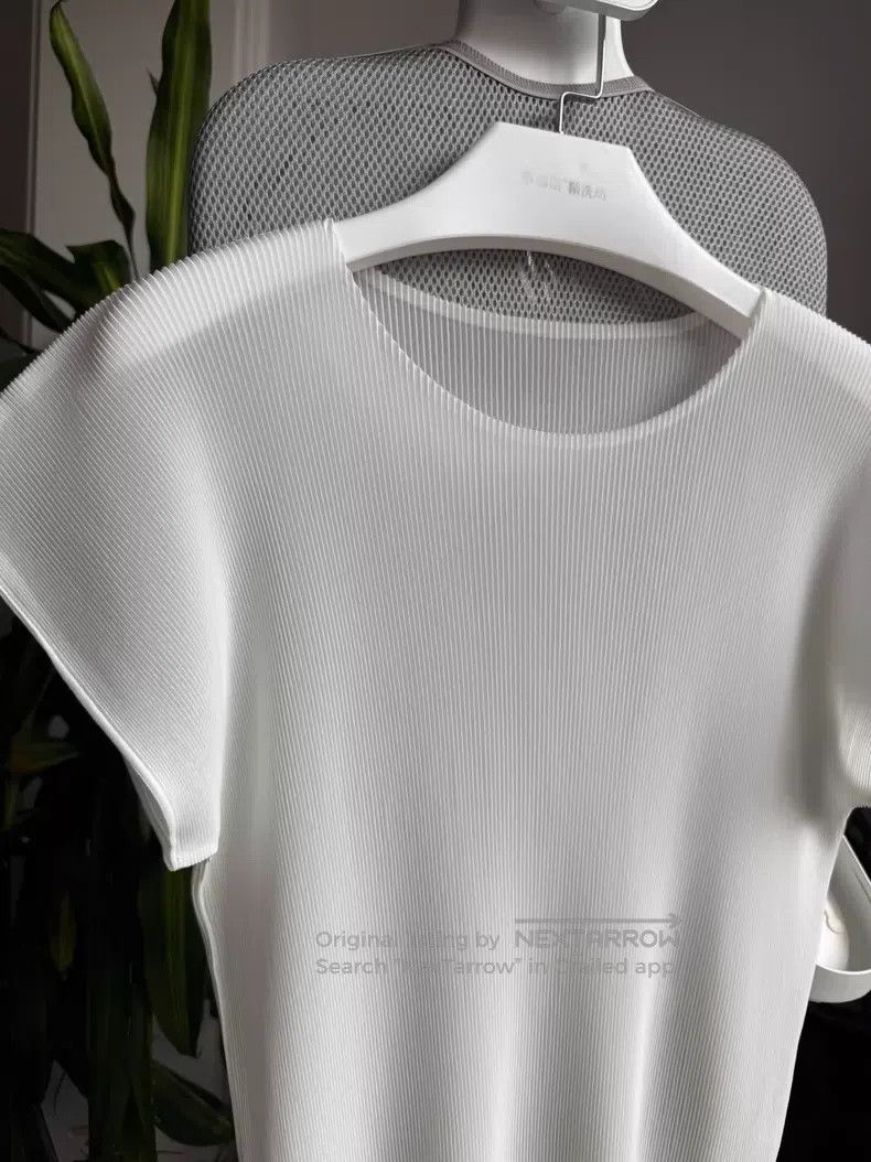 Issey Miyake Issey Miyake White Pleated Short Sleeve Size L / US 10 / IT 46 - 2 Thumbnail