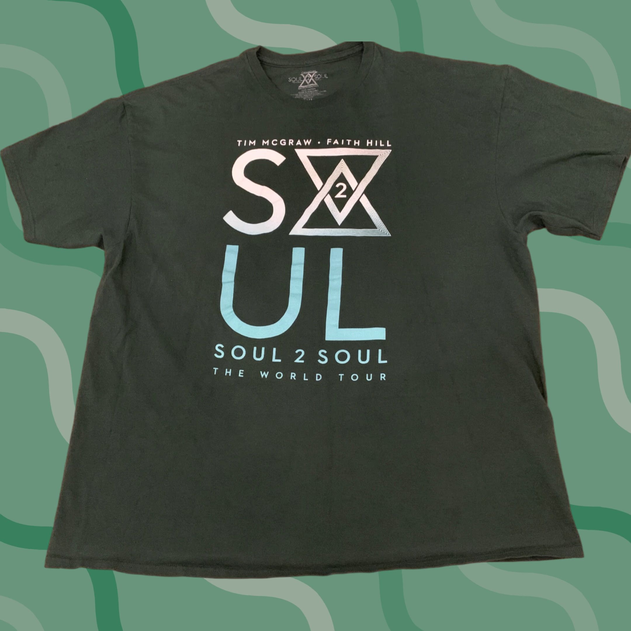 Vintage Tim McGraw Faith Hill World Tour Soul 2 Soul 2017 Concert T Shirt Size XXL Mens Green Cotton Blend Short Sleeve Round Neck Graphic Print Size US XXL / EU 58 / 5 - 1 Thumbnail