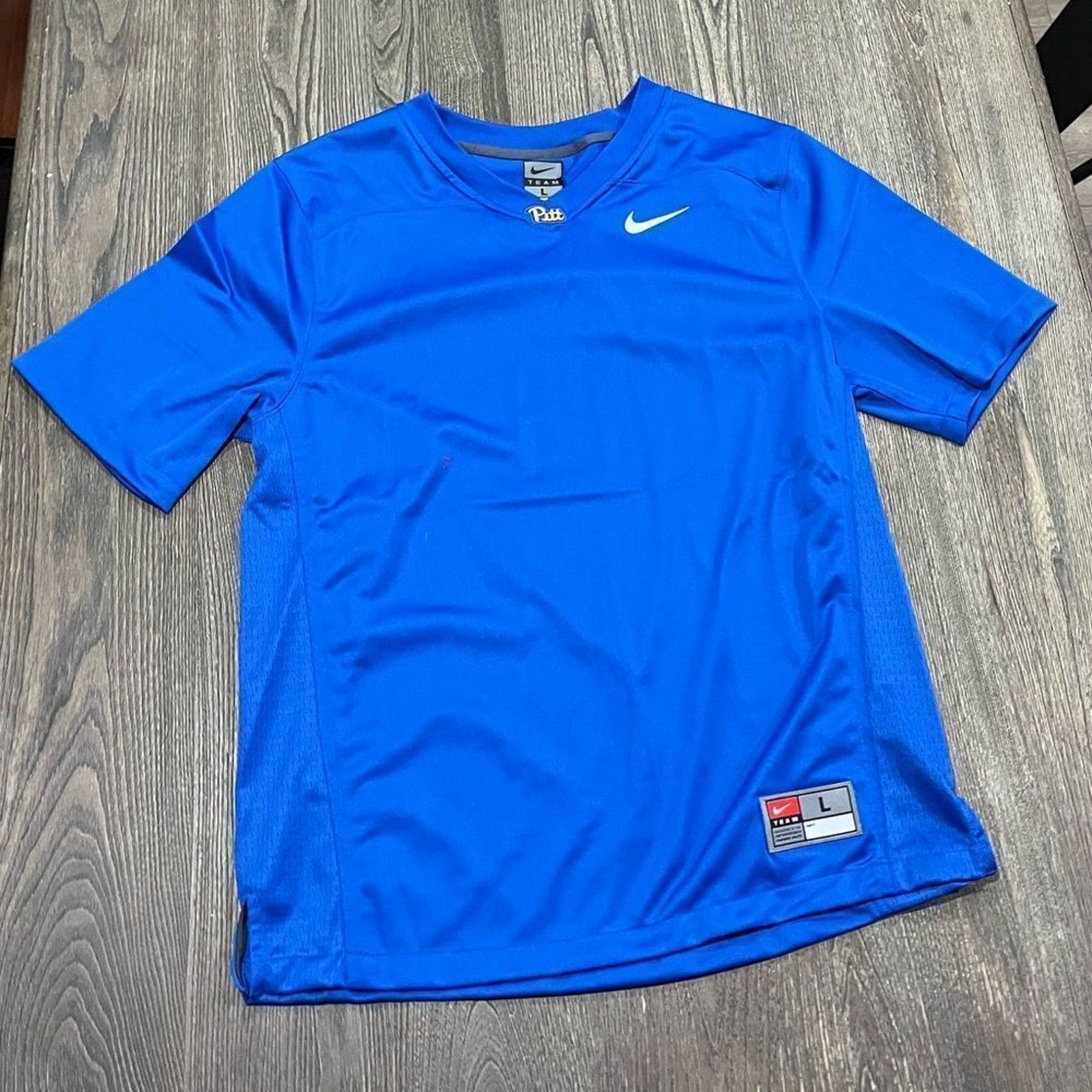 Nike NWOT Nike Team Jersey Short Sleeve V-Neck Blue Large Size US L / EU 52-54 / 3 - 1 Thumbnail