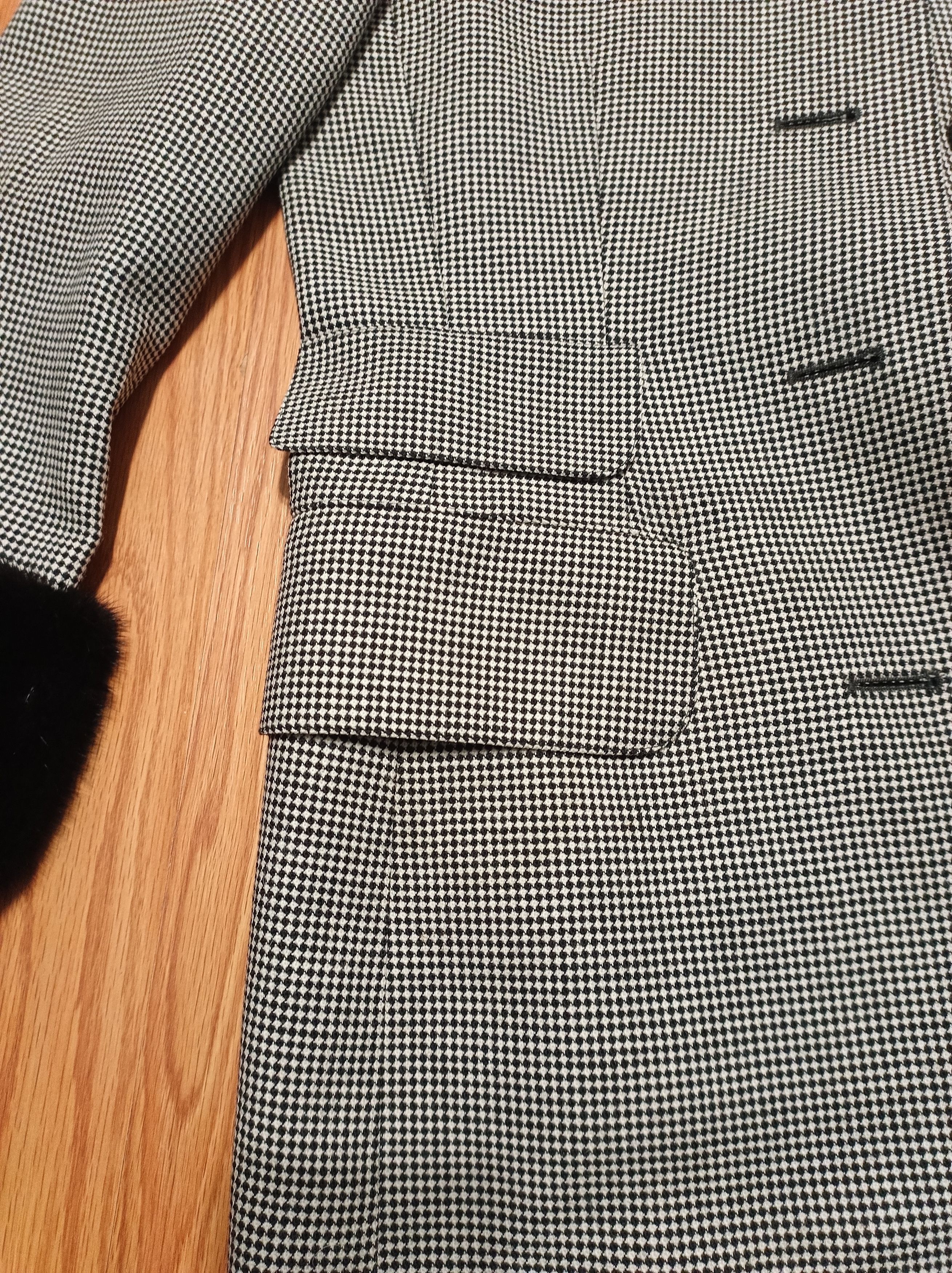 Akris AKRIS Wool Grey Check Jacket Coat Fur Trim EU38 US8 Size M / US 6-8 / IT 42-44 - 8 Thumbnail