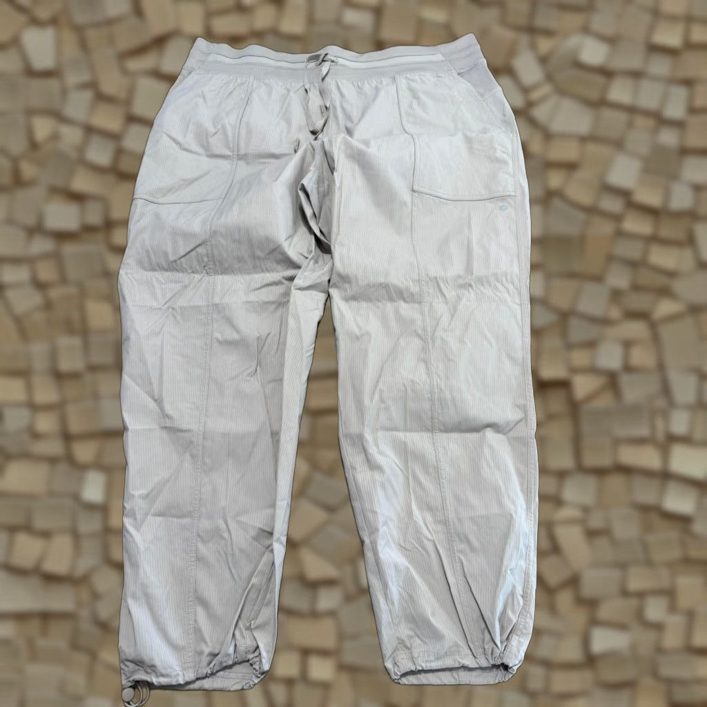 Avia AVIA Pants Women's XXL Gray Tie Waist Ankle Jogger Straight Leg Pants Size 40" / US 18 - 1 Thumbnail