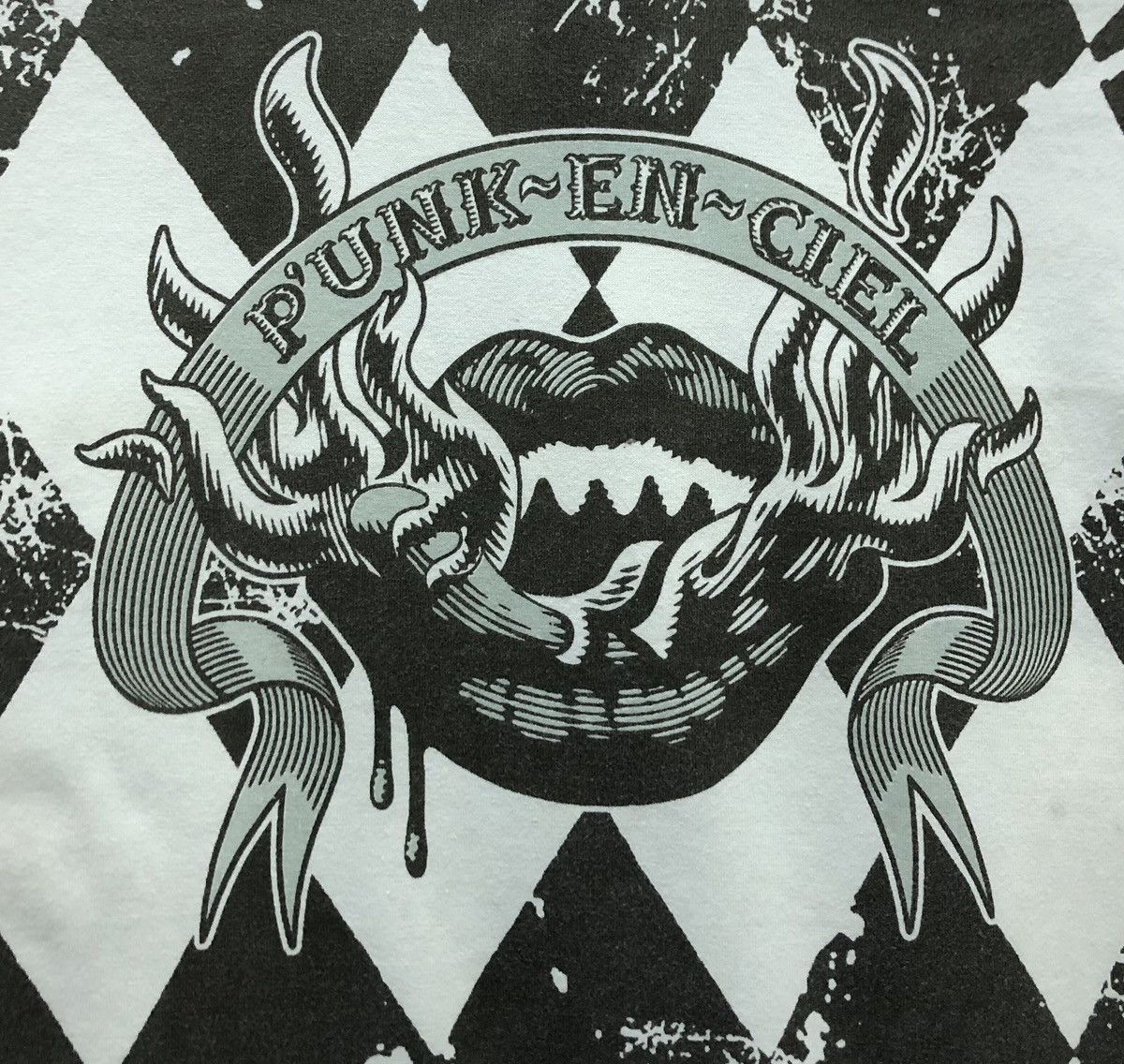 Band Tees Vintage P'UNK-EN-CIEL Tour 2007-2008 Theater Kiss T-Shirt Size US M / EU 48-50 / 2 - 3 Thumbnail