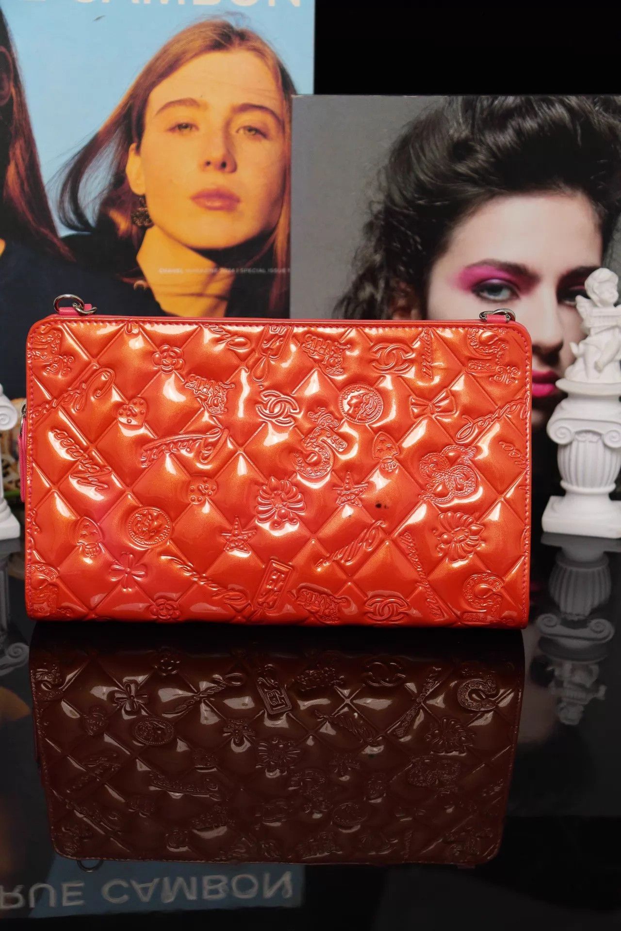 Chanel CHANEL Red Patent Leather Chain Bag 23x14x7.5 No Acc Size ONE SIZE - 2 Thumbnail