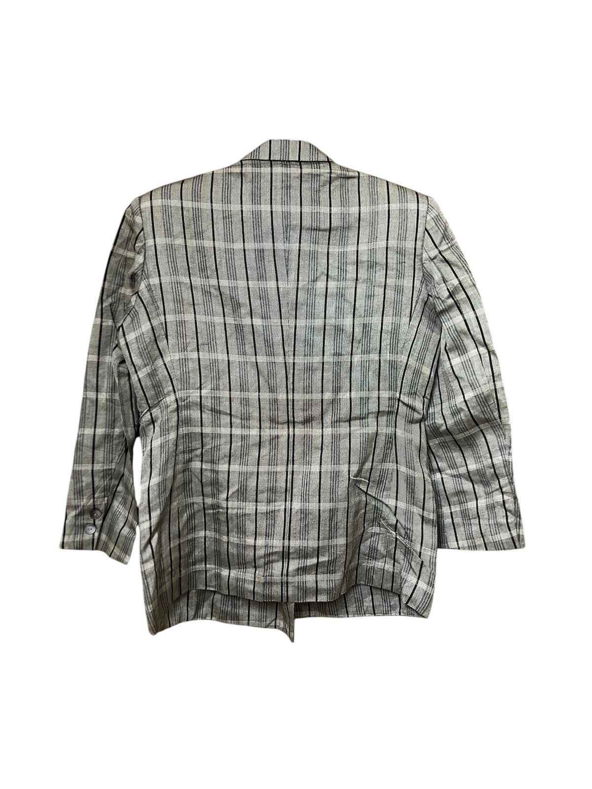 Burberry Vintage burberrys blazer Size M / US 6-8 / IT 42-44 - 2 Thumbnail