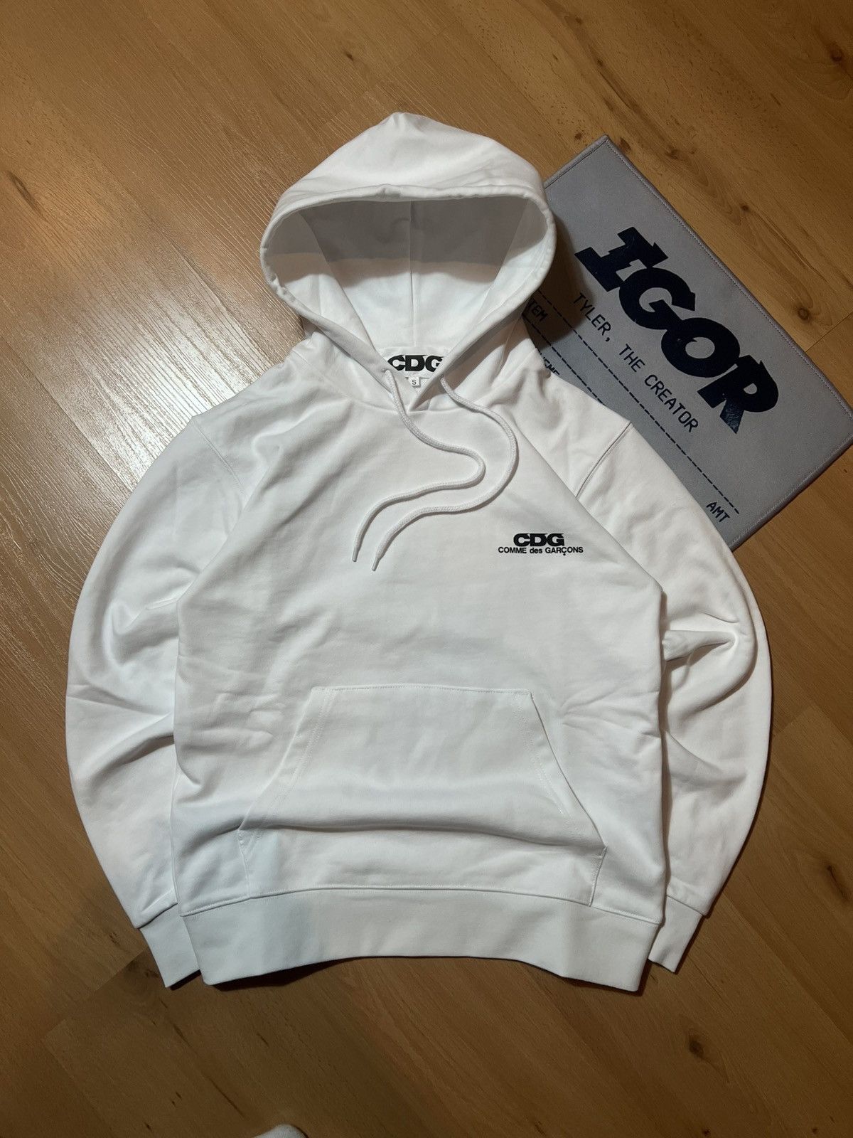 Comme des Garcons CDG Comme des Garçons Hoodie White Small Logo Size US S / EU 44-46 / 1 - 1 Thumbnail