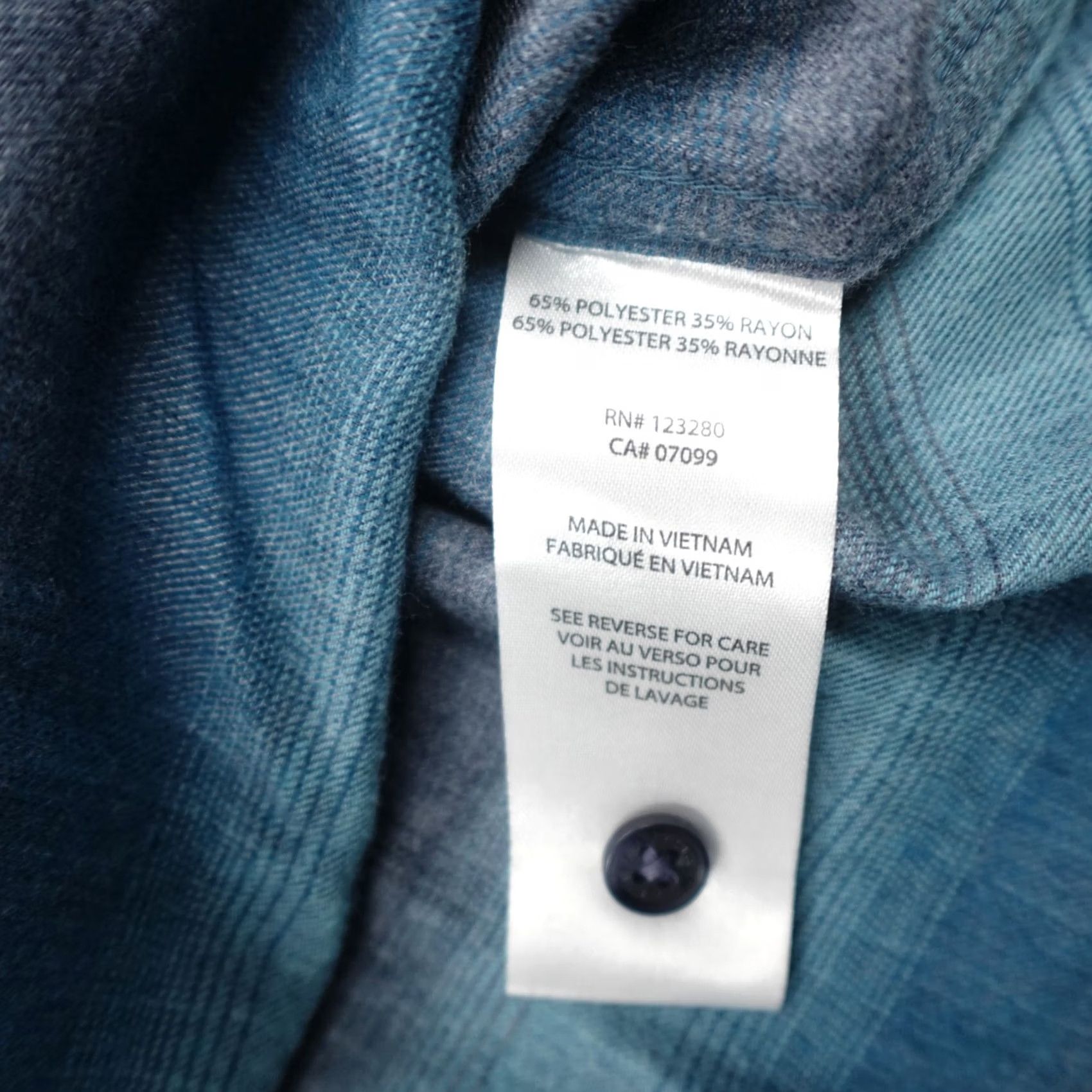 TravisMathew Travis Mathew Neighbors Pool Button Shirt Soft Lightweight Insignia Blue Size M Shirt Men Size US M / EU 48-50 / 2 - 6 Thumbnail