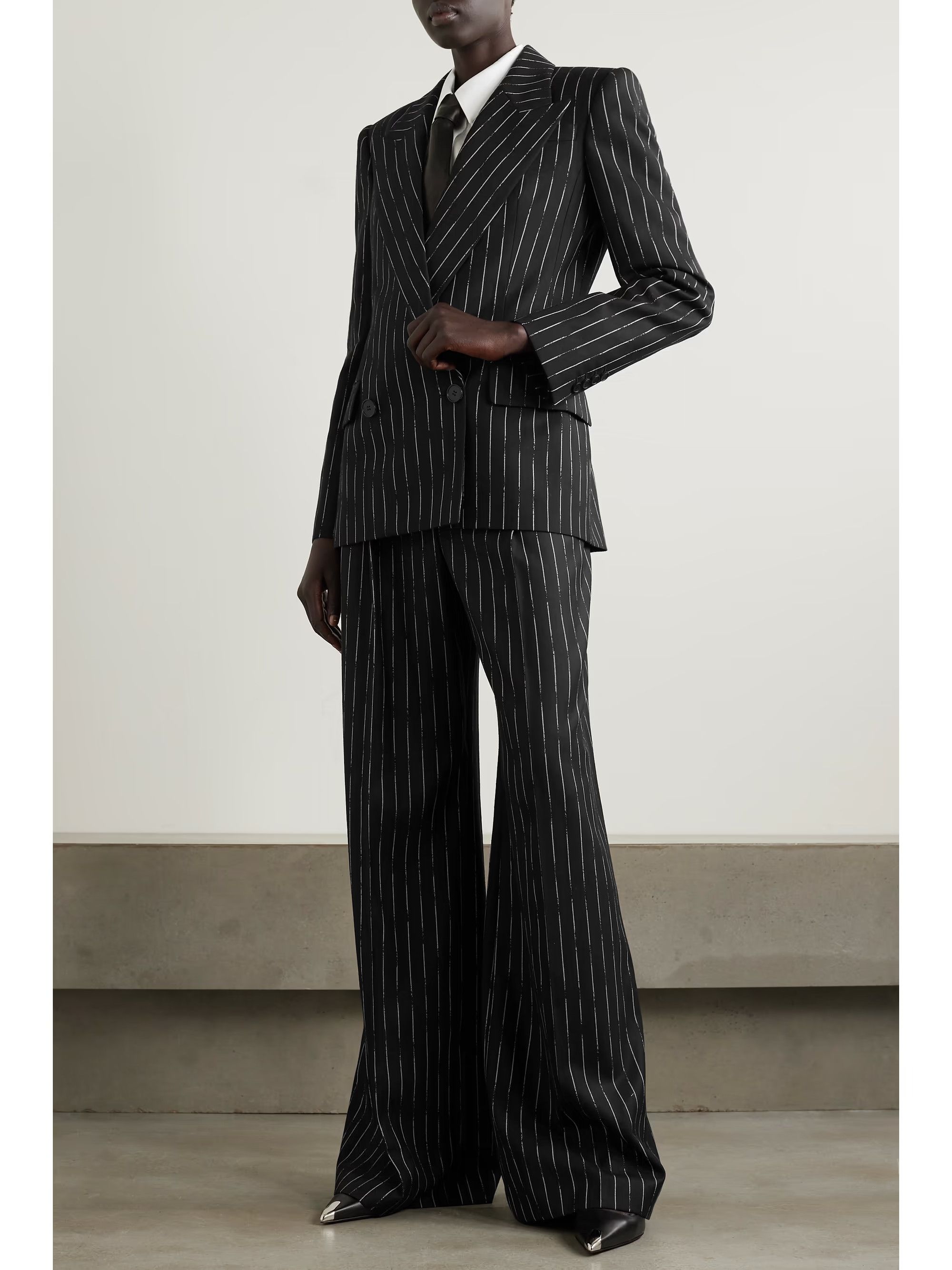 Alexander McQueen o1y0325 Blazer in Black Size XS / US 0-2 / IT 36-38 - 2 Thumbnail