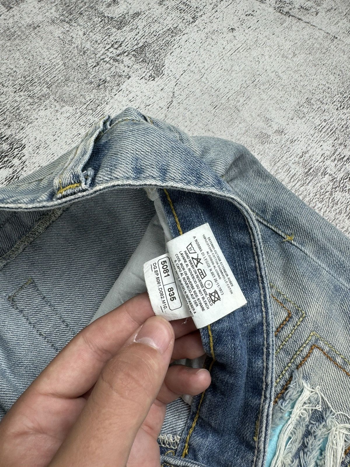 Dolce & Gabbana Dolce & Gabbana RARE D&G Patchwork Distressed Y2K Denim Jeans Size US 34 / EU 50 - 21 Thumbnail