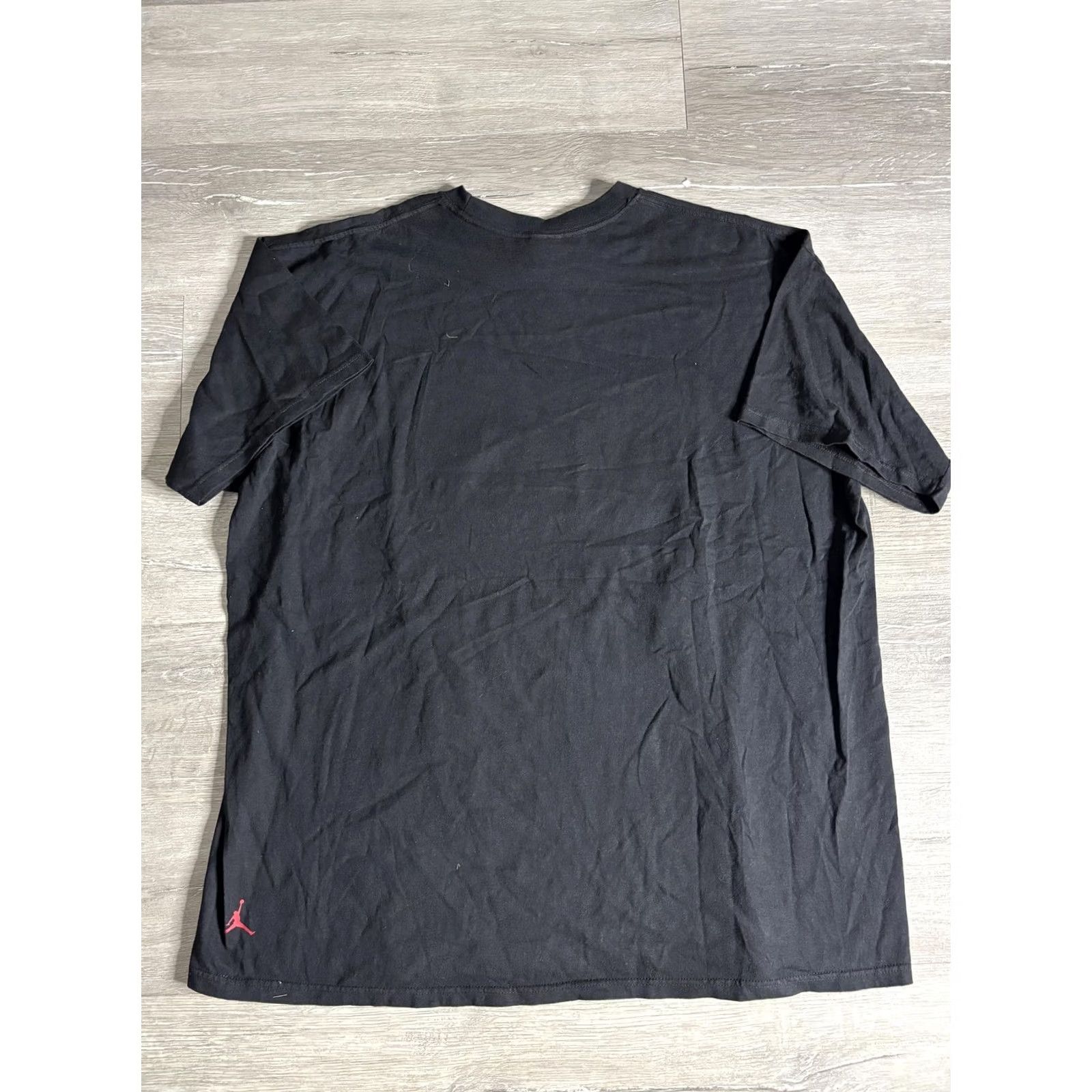 Jordan Brand Jordan Shirt Mens Large Black Retro Graphic Print Tee Sneaker Jumpman T-Shirt Basketball Nike Crew Neck Short Sleeve Size US L / EU 52-54 / 3 - 4 Thumbnail