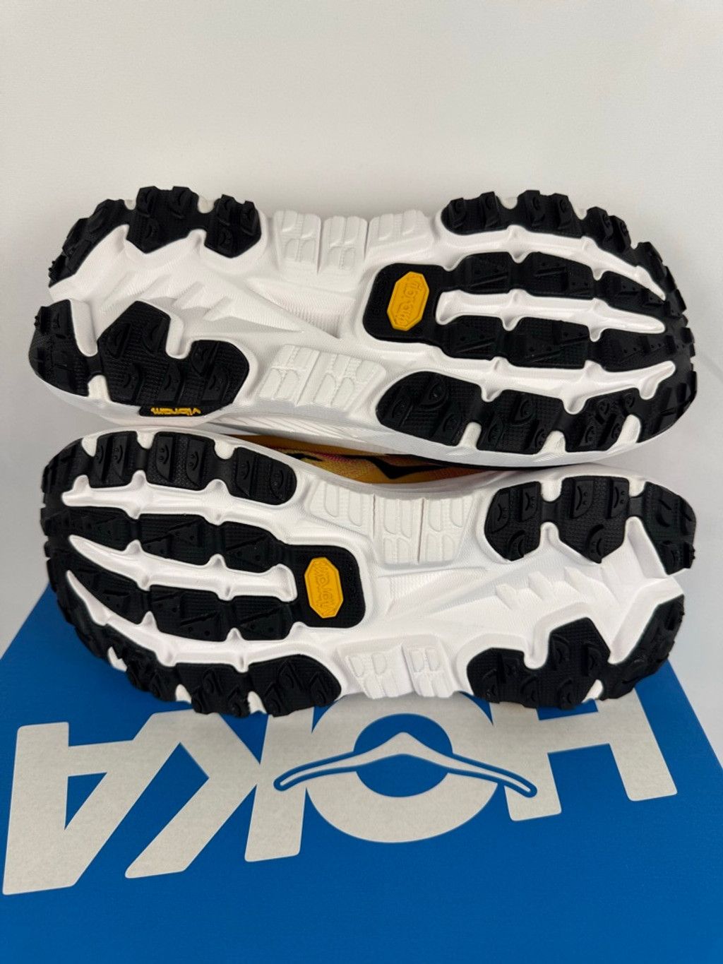 Hoka Men's Hoka Mafate X Athletic Shoes 8 Yellow Pink Size US 8 / EU 41 - 7 Thumbnail