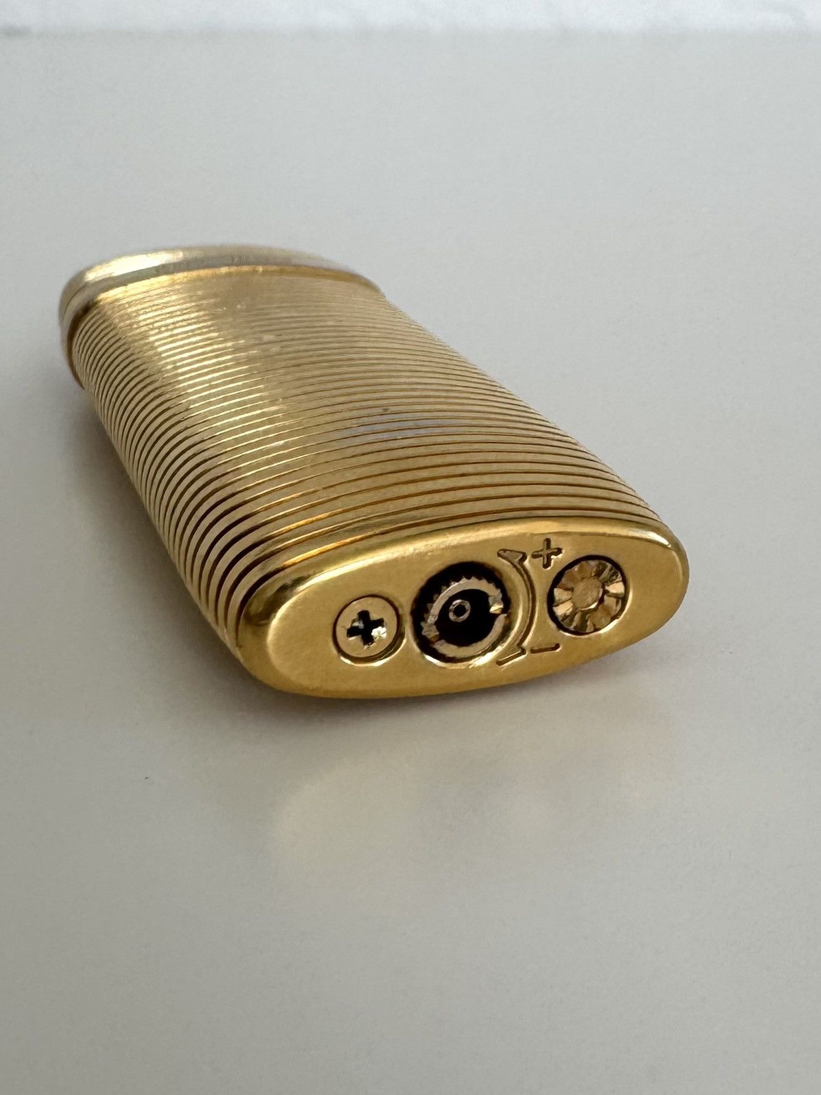 Saint Laurent Paris ★0% TAX★ 18K PLATED YVES SAINT LAURENT GAS LIGHTER JAPANESE Size ONE SIZE - 7 Thumbnail