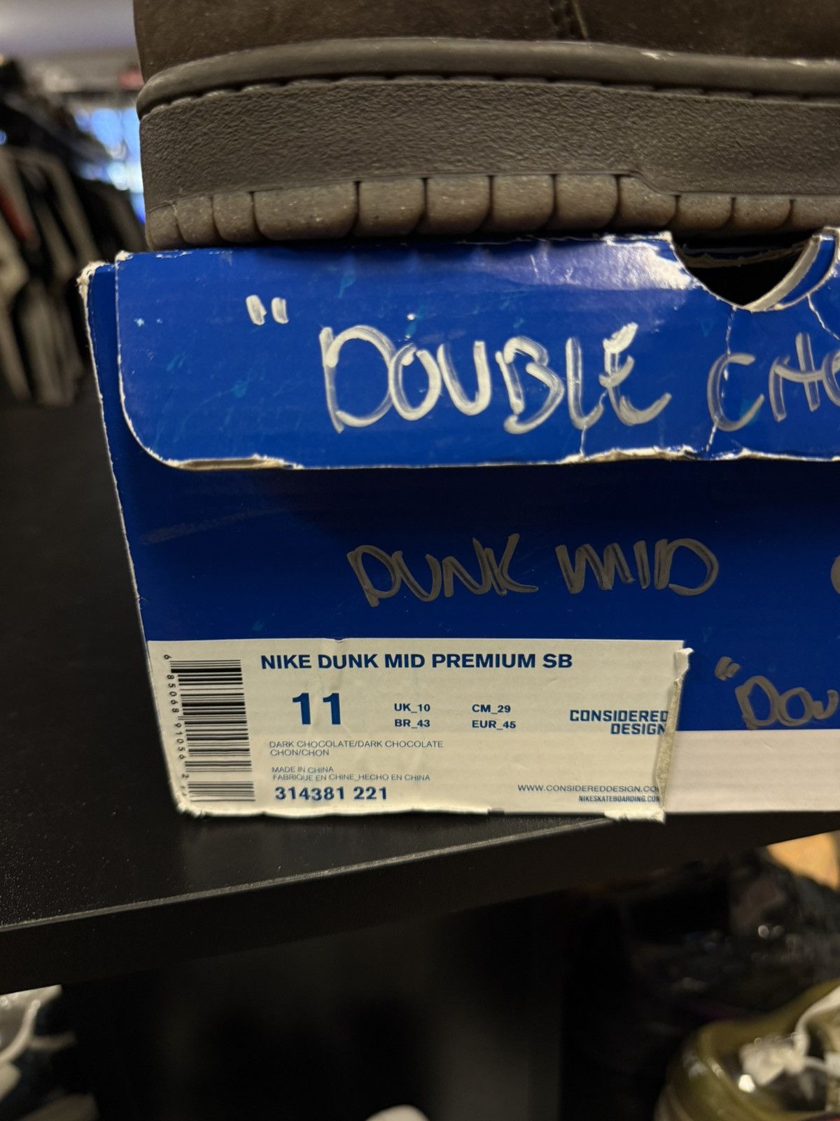 Nike Nike SB Mid Chocolate 2009 RARE W Box 🧼 Size 11 Size US 11 / EU 44 - 20 Thumbnail