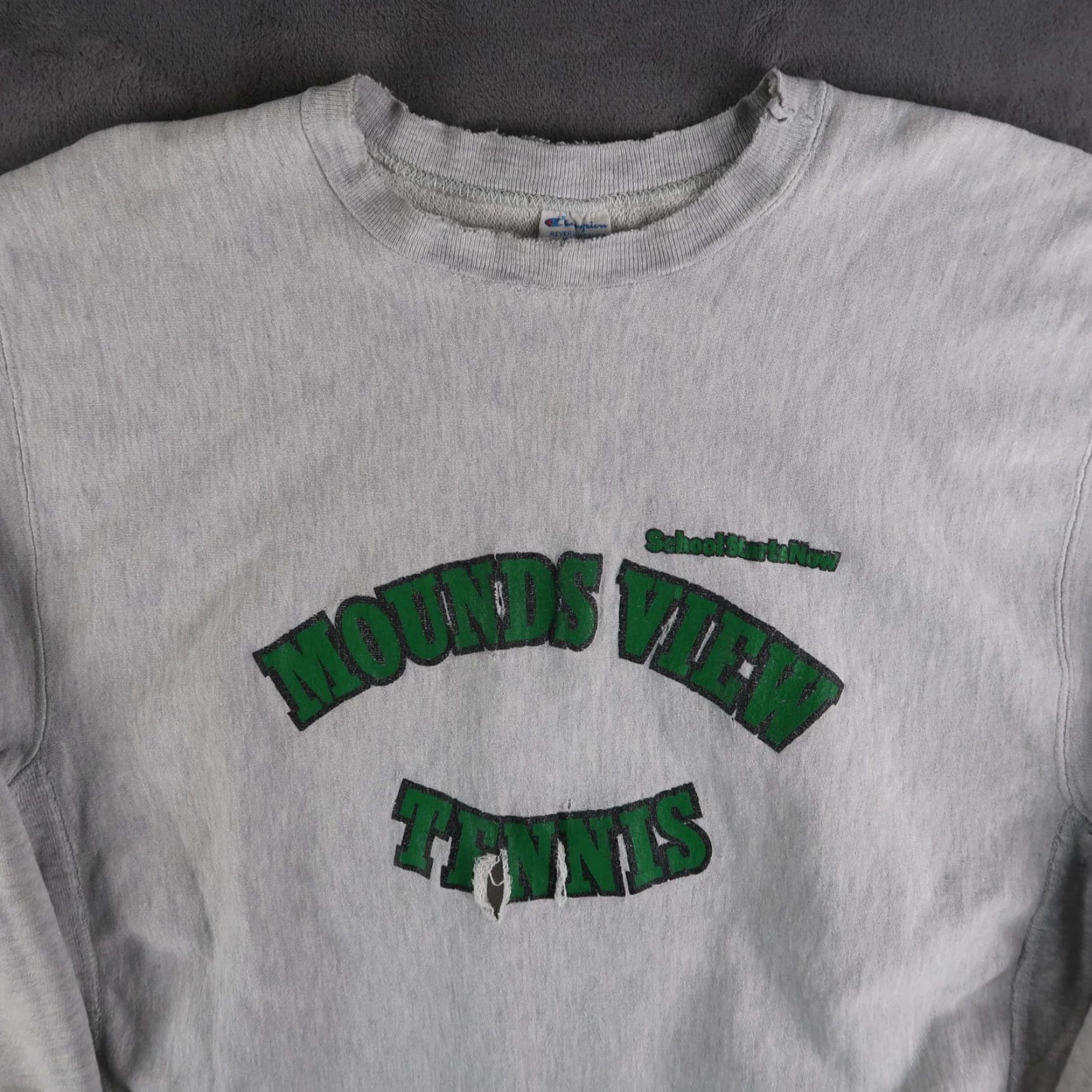 Champion VINTAGE Champion Sweatshirt Crewneck XL Gray Logo 90s USA Distress Men Size US XL / EU 56 / 4 - 3 Thumbnail