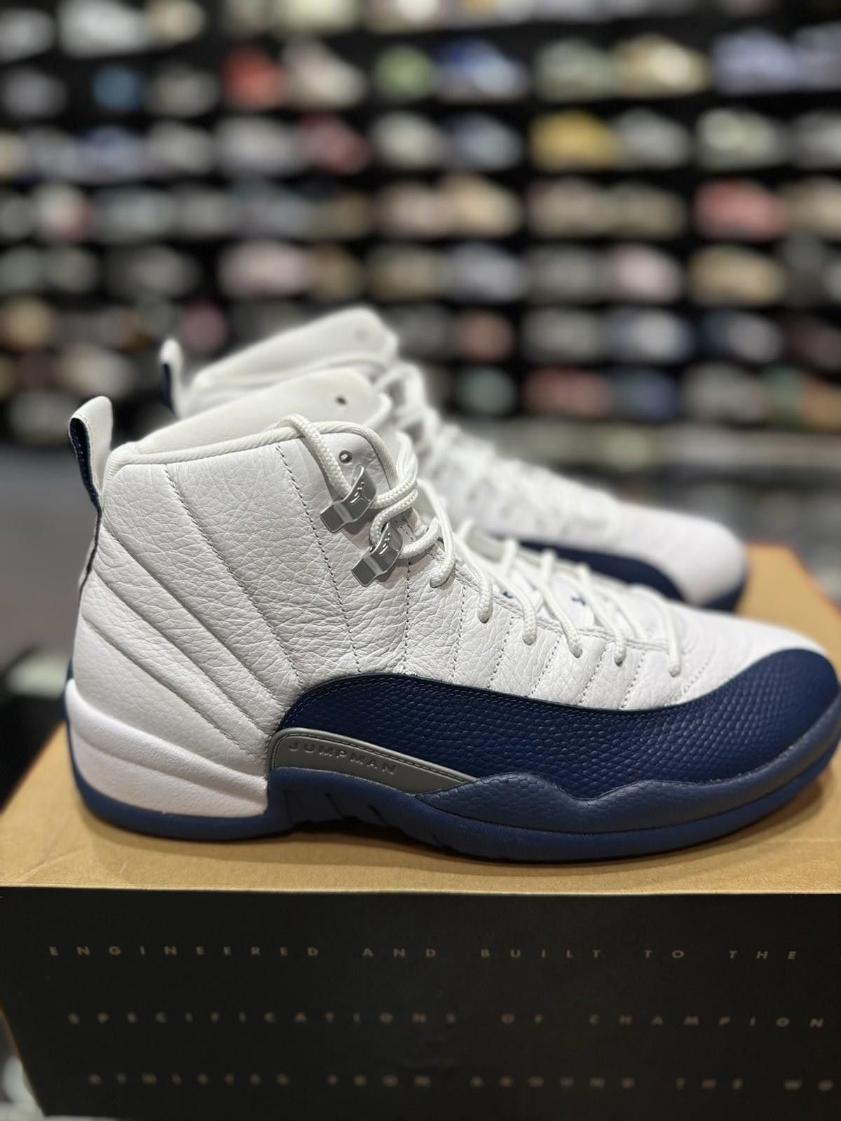Jordan Brand Air Jordan 12 Retro 2025 White French Blue 10 NEW Size US 10 / EU 43 - 1 Thumbnail