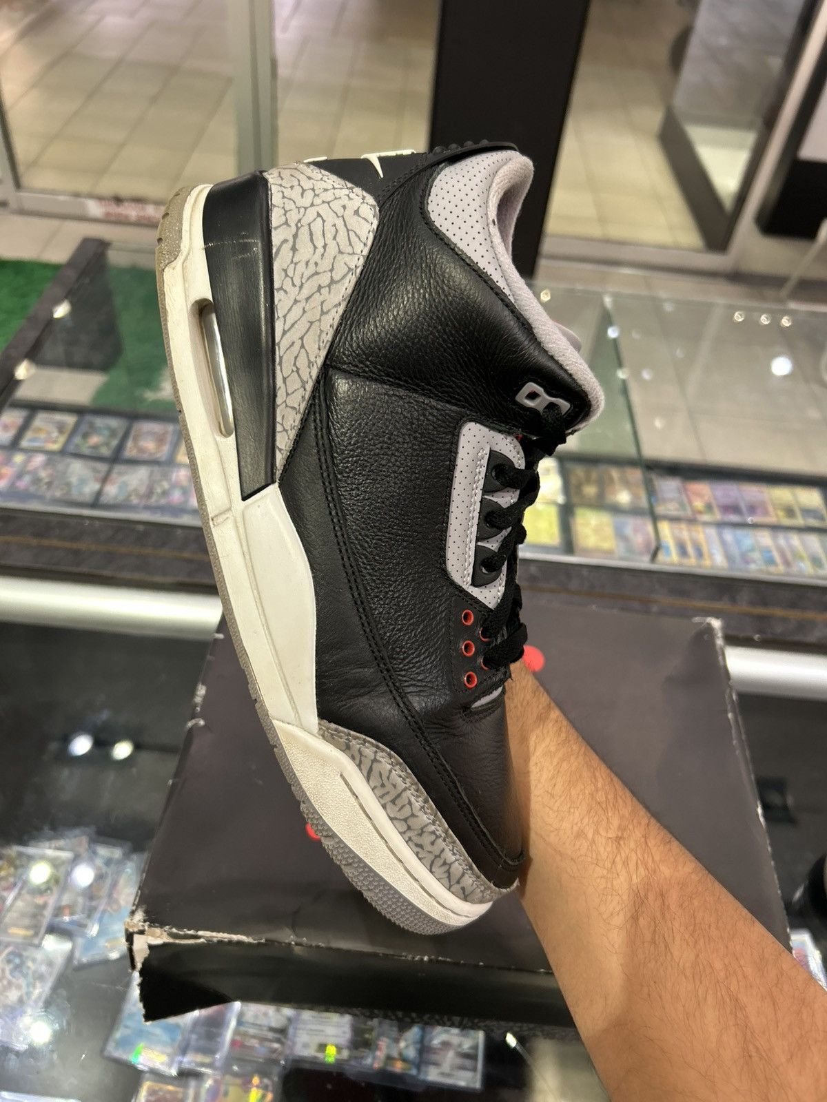 Jordan Brand Jordan 3 Black cement 2024 Size US 12 / EU 45 - 6 Thumbnail