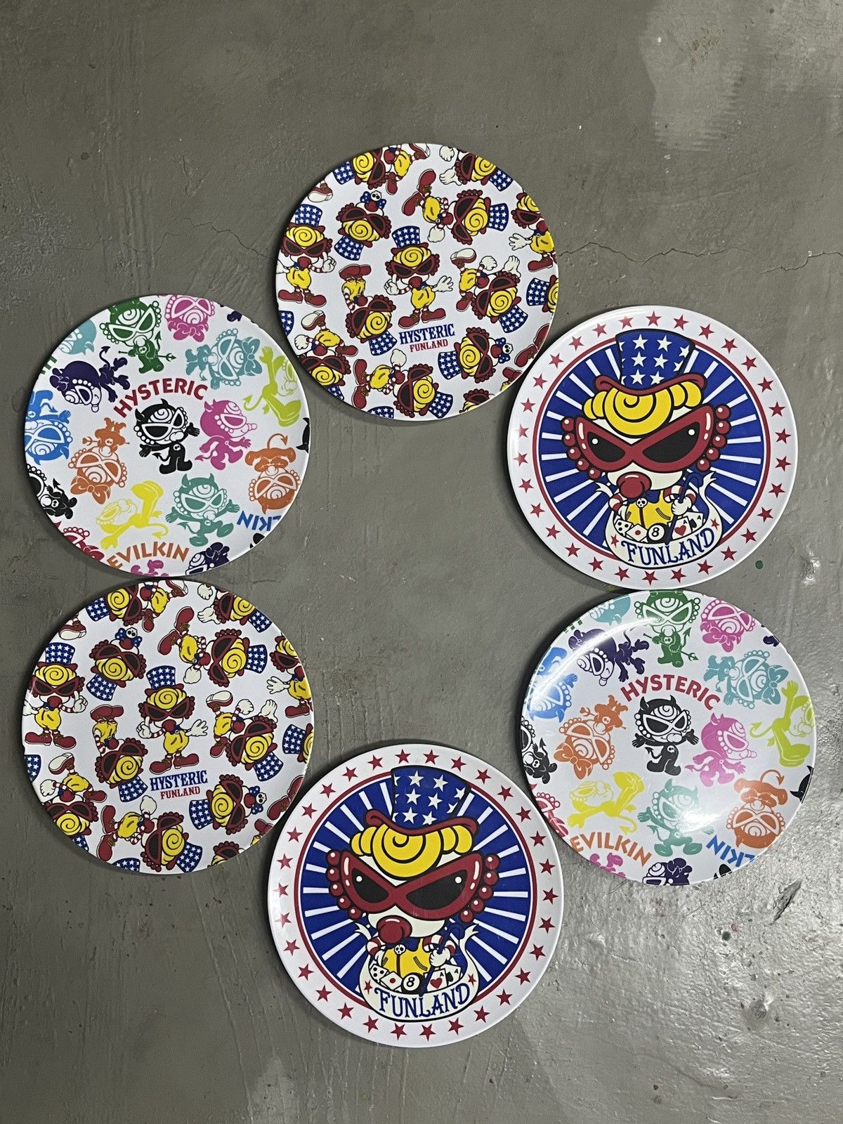 Hysteric Glamour Hysteric Glamour Funland Plate Set of 6 Pieces Size ONE SIZE - 1 Thumbnail