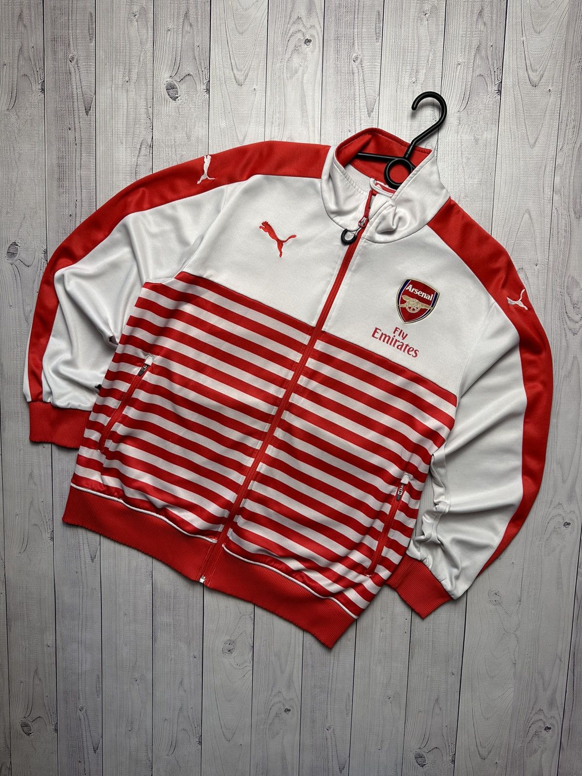 Puma Vintage puma Arsenal track jacket size L striped Size US L / EU 52-54 / 3 - 1 Thumbnail