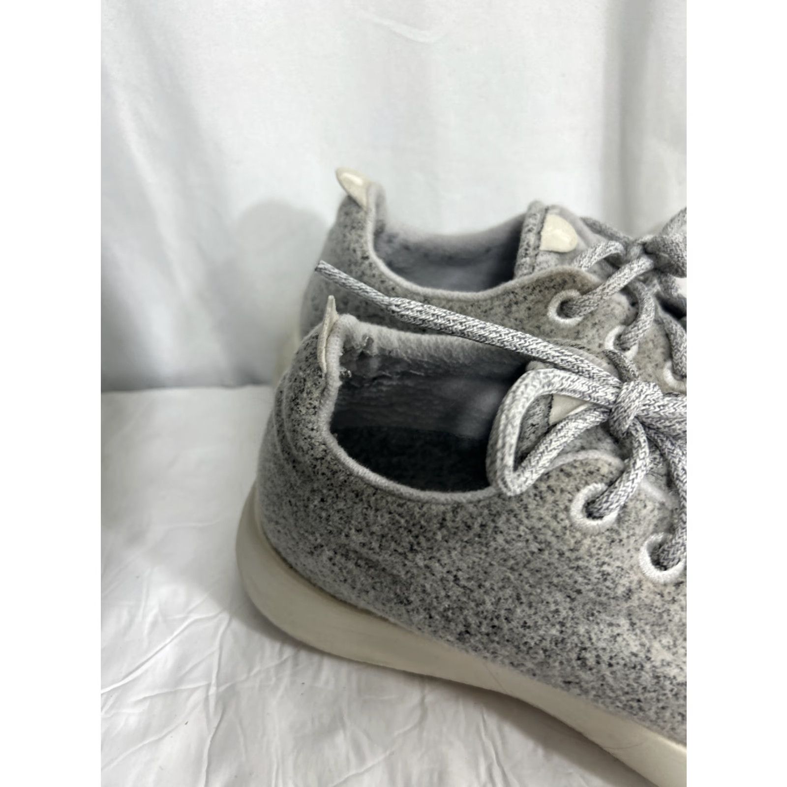 Allbirds **AllBirds Wool Runner Mizzle Comfort Sneakers Womens Size 11 Gray** User: AllBirds Wool Runner Mizzle Comfort Sneakers Women Size 11 Gray Size US 9 / IT 39 - 3 Thumbnail